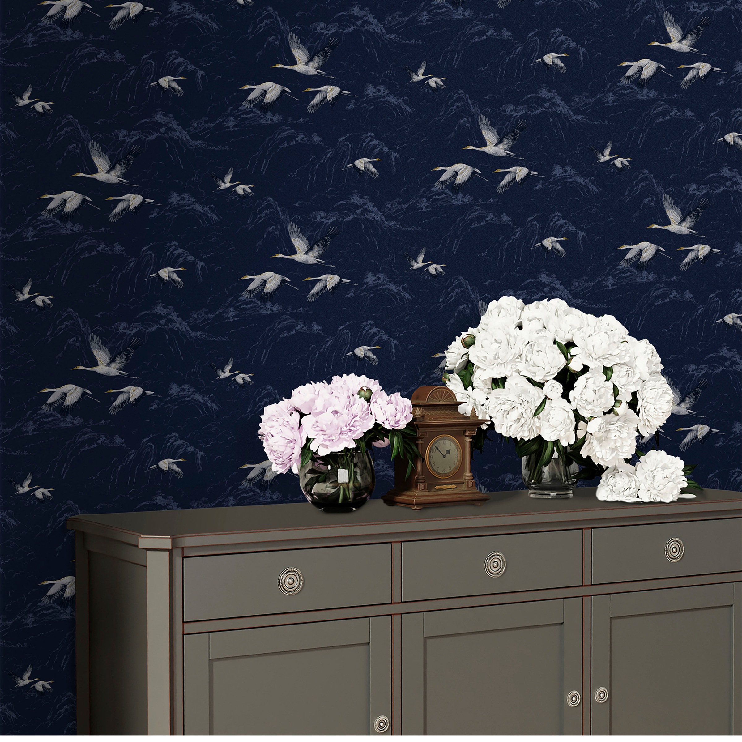 LAURA ASHLEY Vliestapete »Laura Ashley Animalia Midnight Vliestapete«, animal print, Laura Ashley Animalia Midnight Vliestapete
