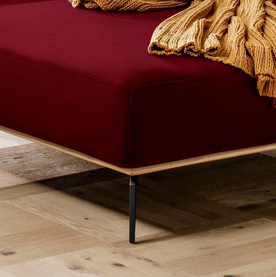 W.SCHILLIG Ecksofa »run, Designsofa mit tollem Sitzkomfort, bequem, L-Form«, mit Holzsockel, Füße in Schwarz pulverbeschichtet, Breite 319 cm