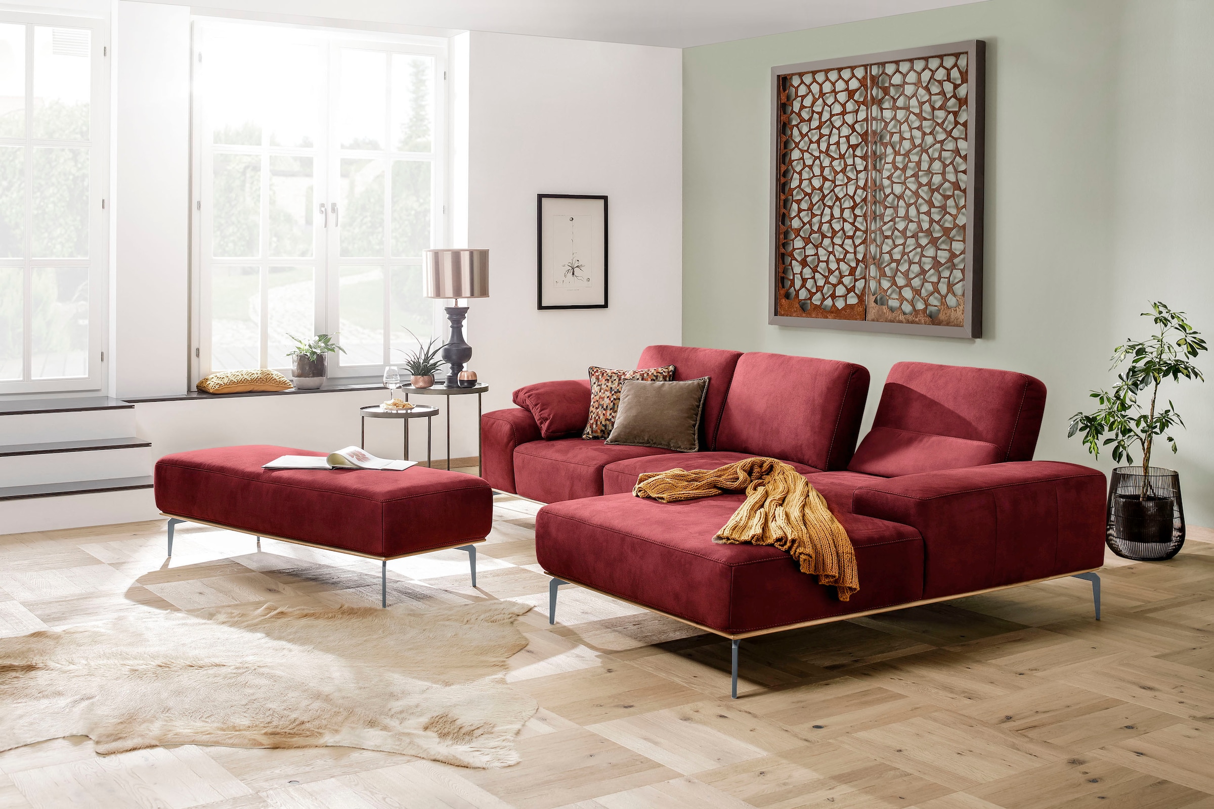 W.SCHILLIG Ecksofa »run, Designsofa mit tollem Sitzkomfort, bequem, L-Form«, mit elegantem Holzsockel, Füße in Silber matt, Breite 299 cm