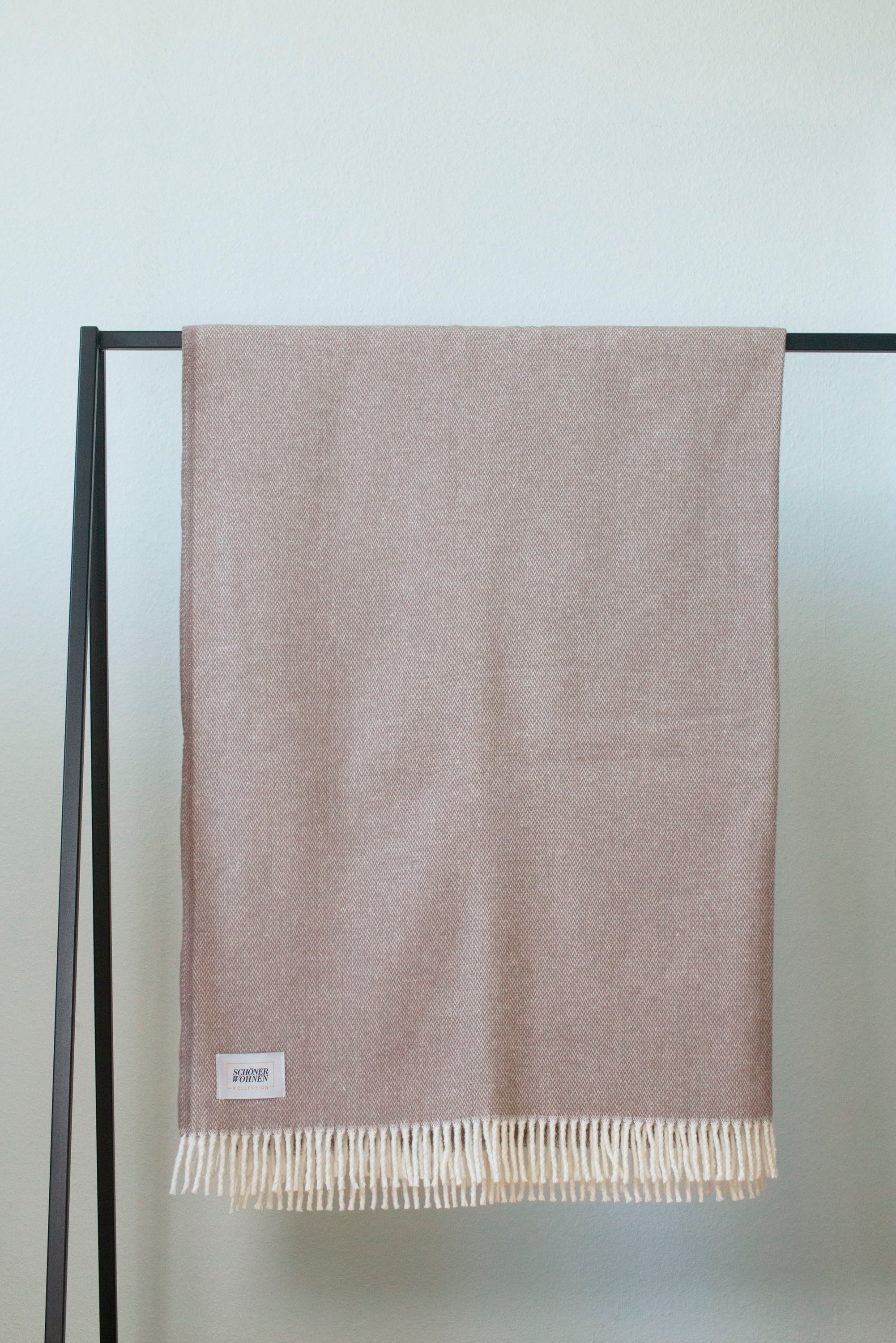 SCHÖNER WOHNEN-Kollektion Wohndecke »Relax«, mit Fransen, Kuscheldecke
