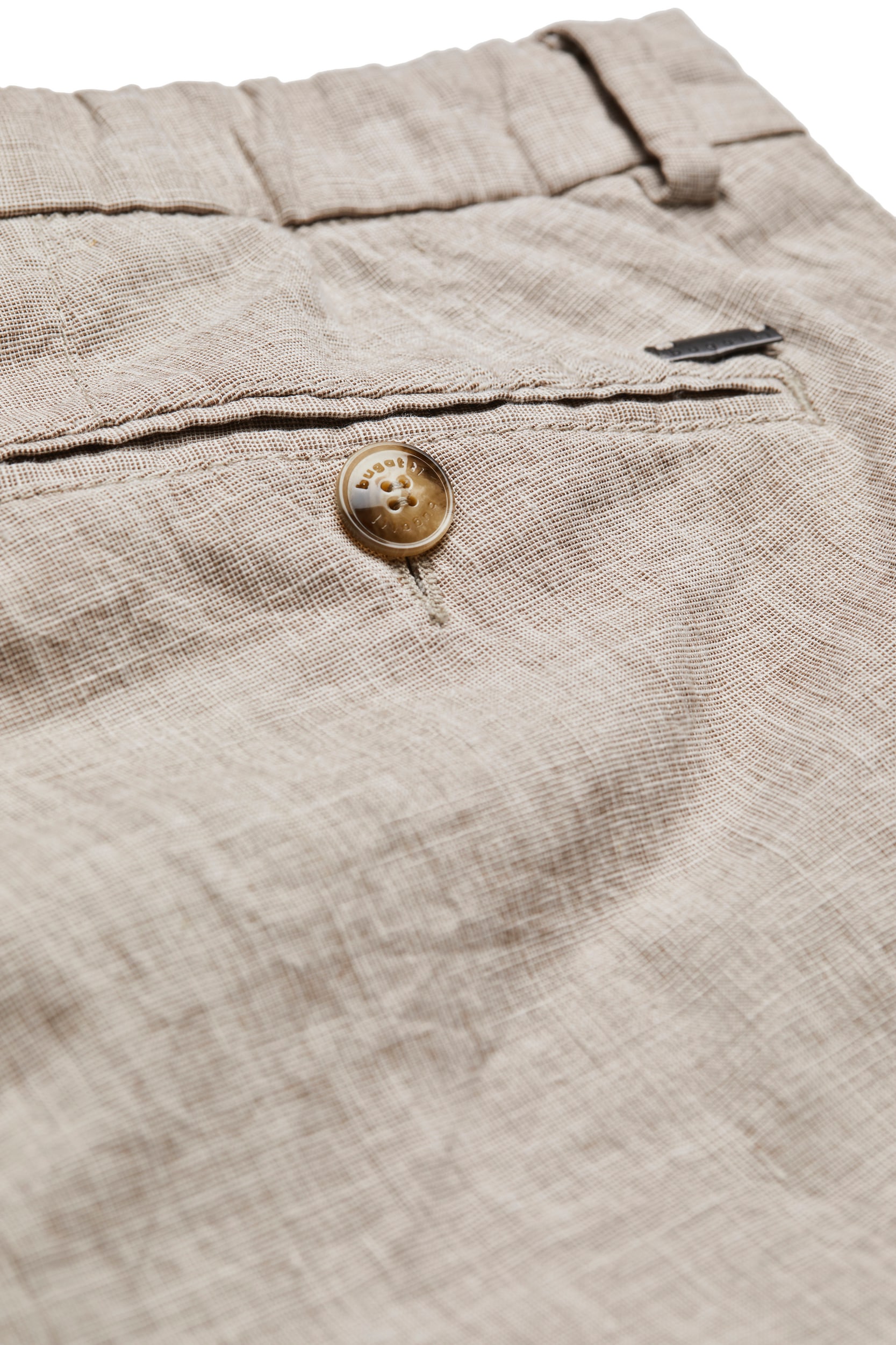 bugatti Bundfaltenhose, mit konischer Passform