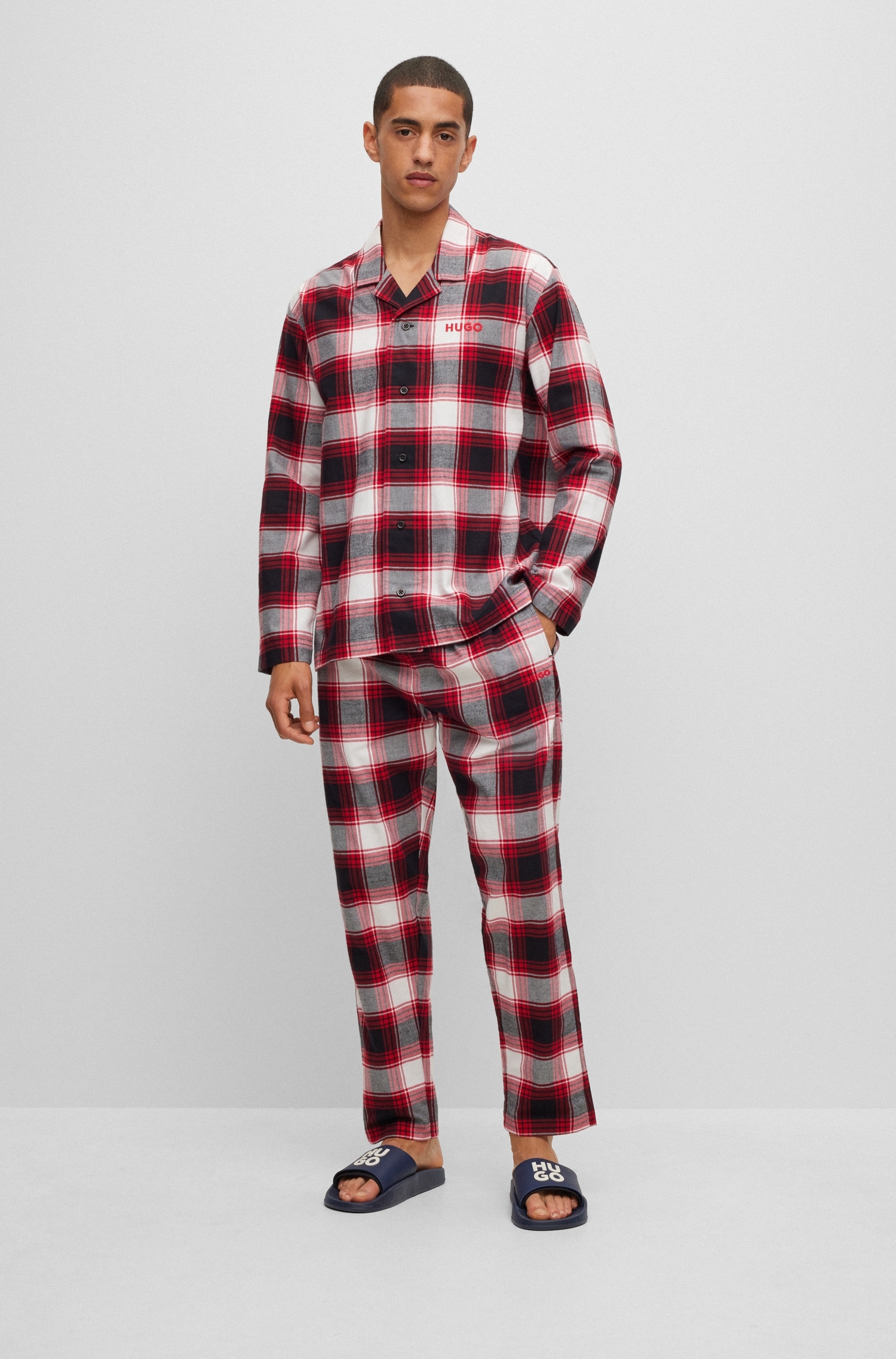 HUGO Schlafanzug Check Stickerei »Soft HUGO Brust tlg.), online Pyjama«, (2 kaufen mit auf der