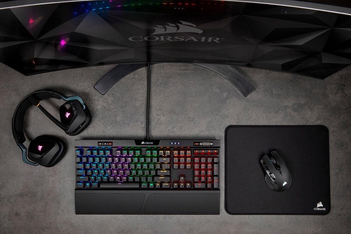 Corsair Gaming-Maus »IRONCLAW RGB WIRELESS Rechargeable«, Bluetooth-kabelgebunden, 1 MHz