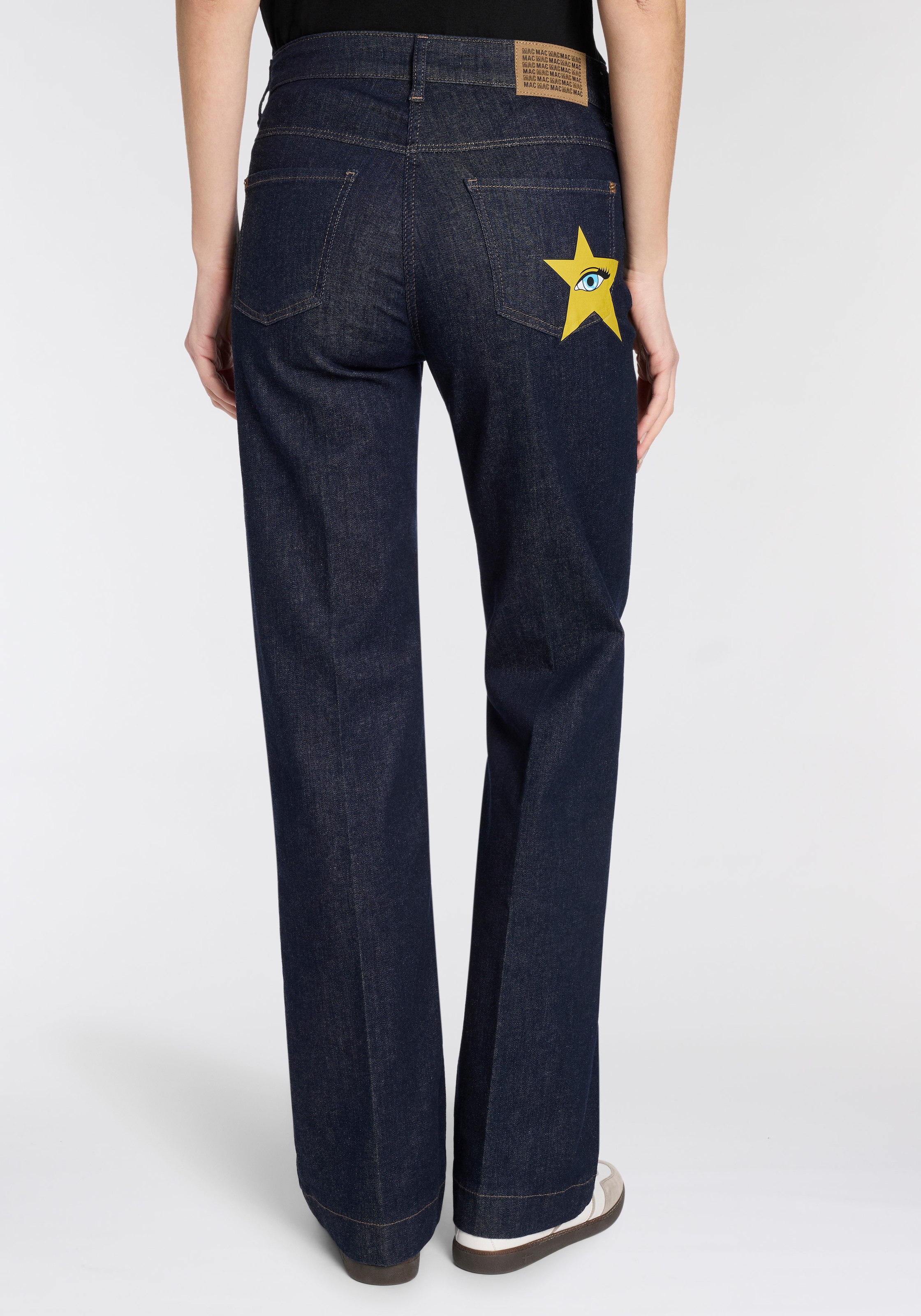 MAC 5-Pocket-Jeans »WIDE star« mit Aufdruck "Star" auf der Gesäßtasche, weites Bein