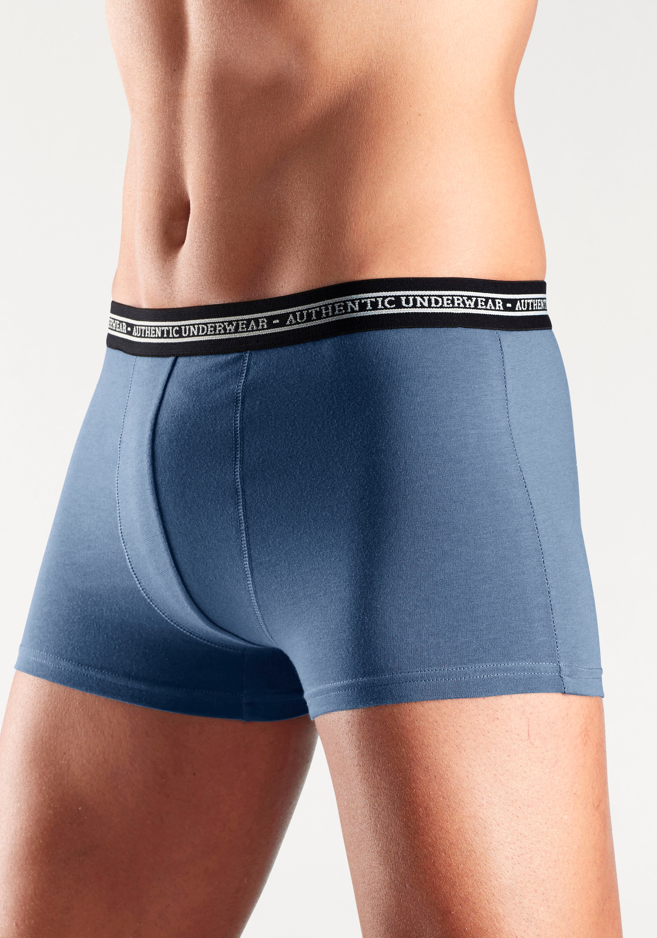 AUTHENTIC UNDERWEAR Boxer »Boxershorts für Herren«, (Packung, 4 St.), schwarzer Webbund mit Logoschriftzug