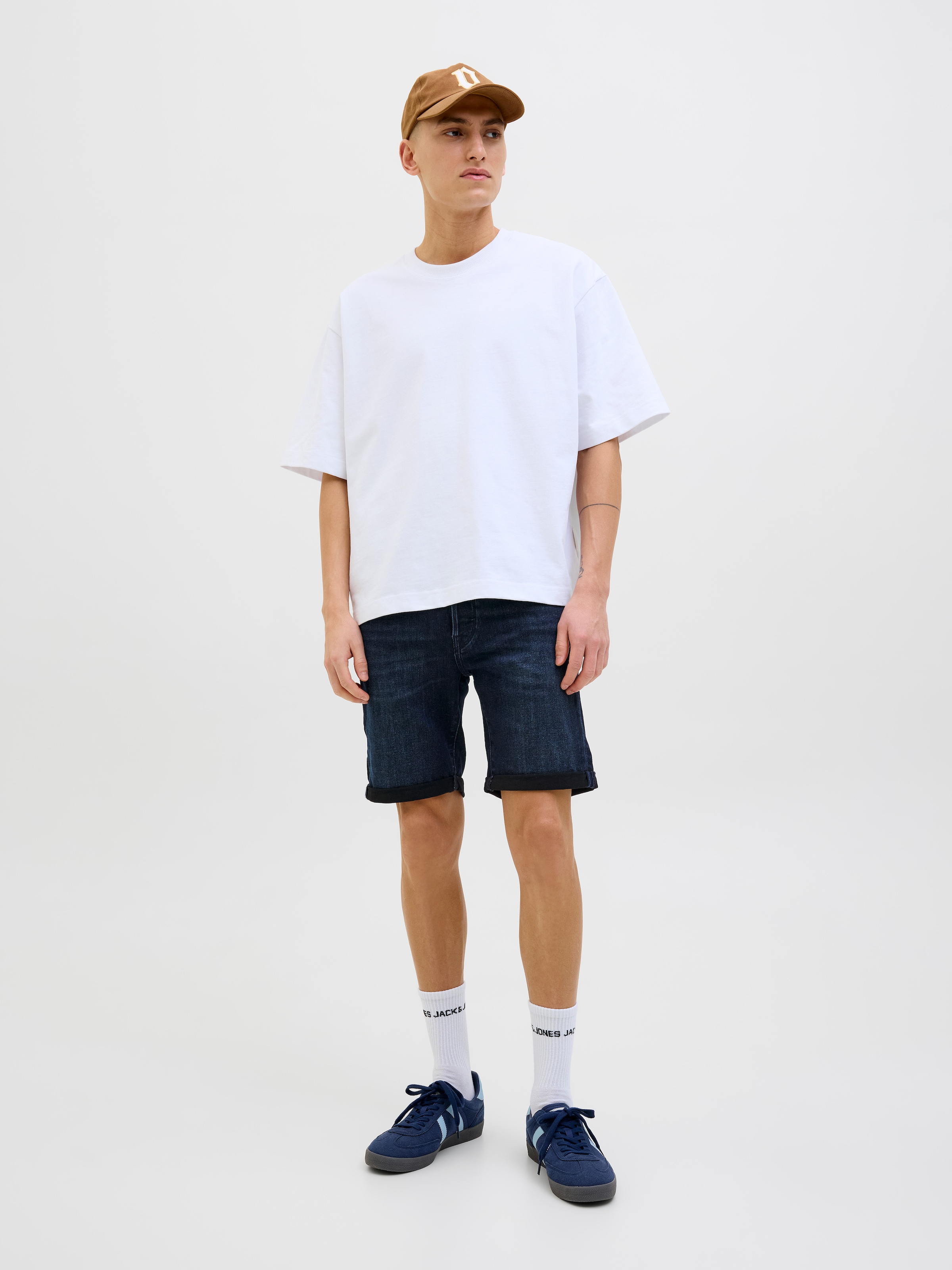 Jack & Jones Shorts »JJIRICK JJFOX SHORTS CB 310 SN«, im Four-Pocket Style