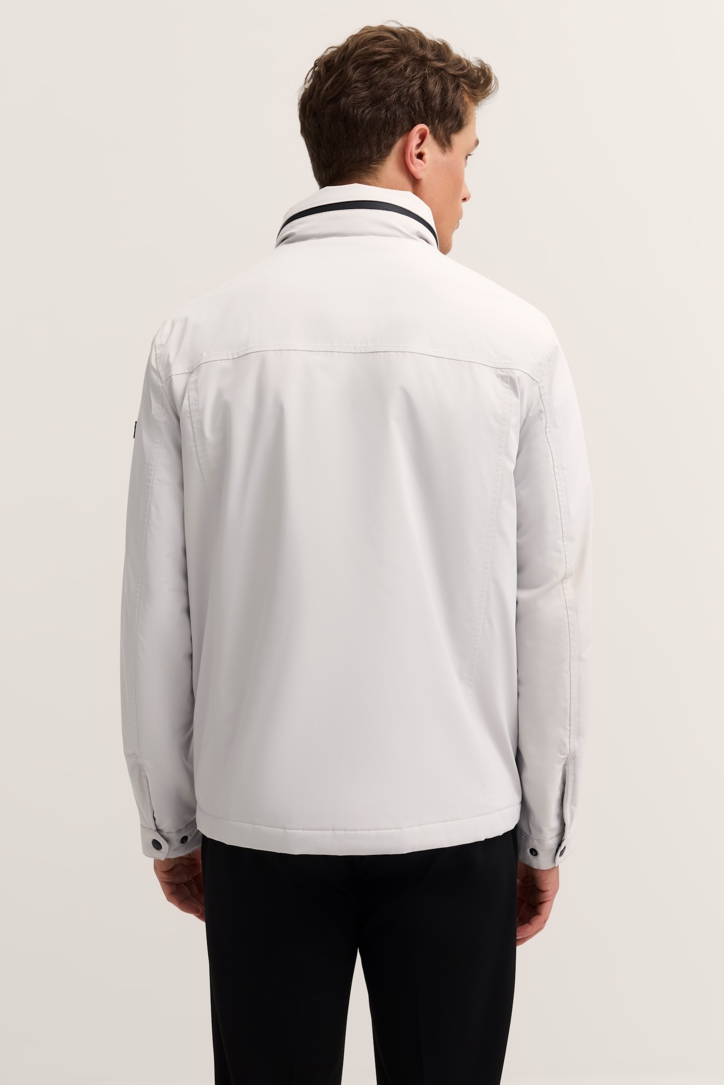 bugatti Regenjacke »Rainseries«, mit Kapuze, Regular Fit mit Kapuze & Stehkragen
