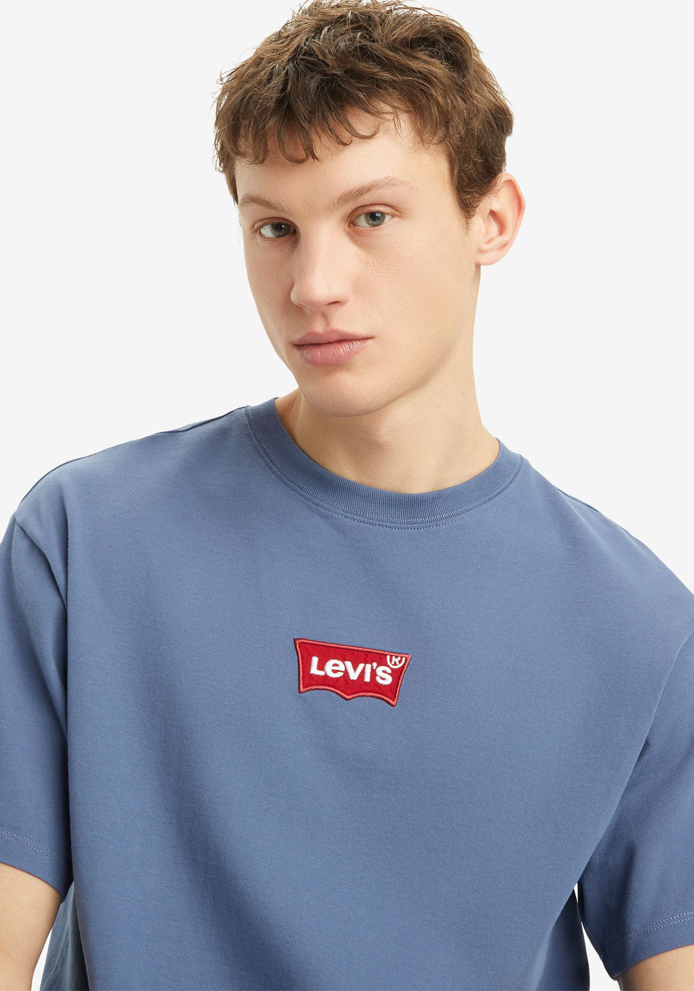 Levi's® T-Shirt »SEVINTAGE«, mit Logo-Aufnäher auf der Brust