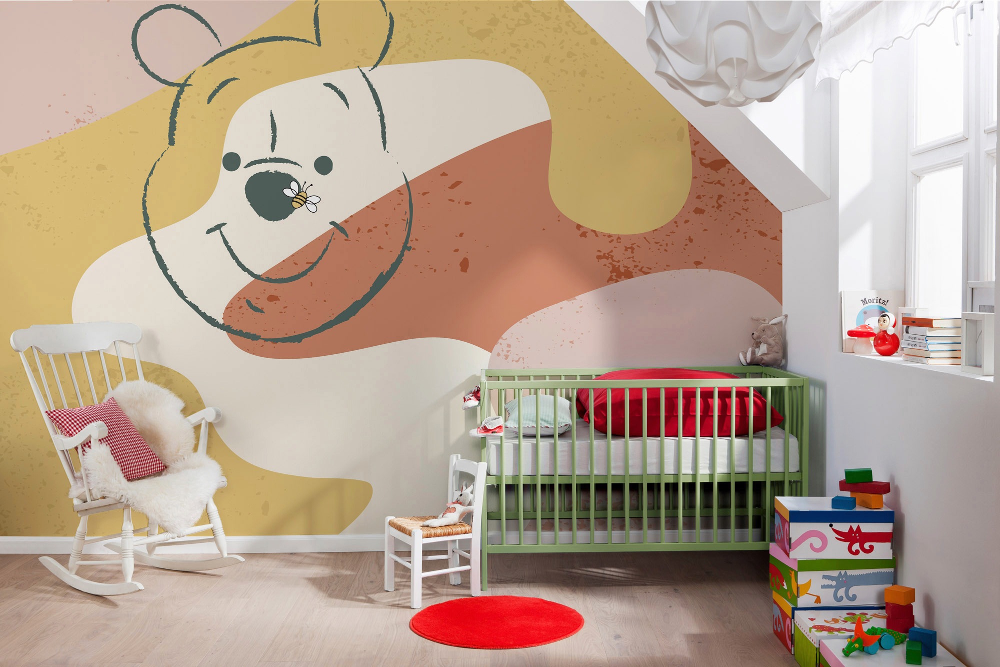Komar Vliestapete »Digitaldruck Vlies - Winnie the Pooh Bee - Größe 400 x 280 cm«, bedruckt, Kinderzimmer