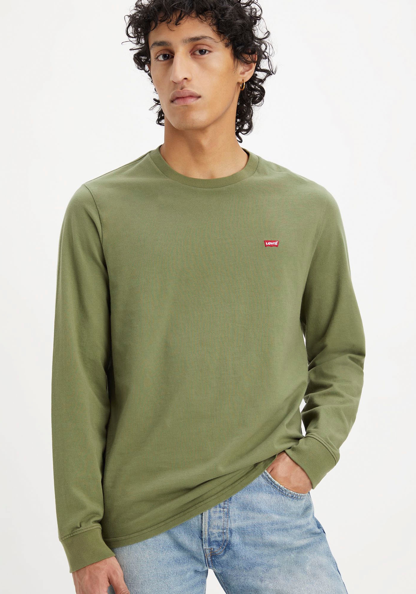 Levi's® Langarmshirt, mit Logo-Applikation