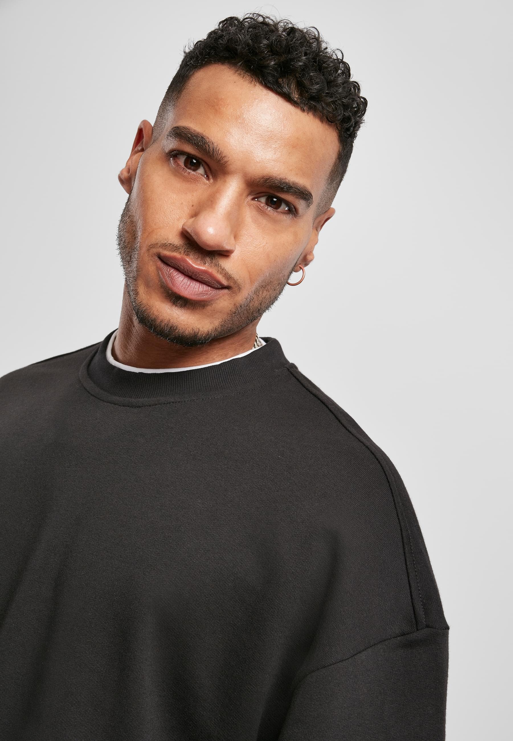 URBAN CLASSICS Rundhalspullover »Urban Classics Herren Organic Oversized Boxy Crew« 1 Stk.