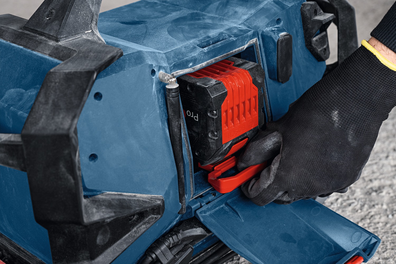 Bosch Professional Baustellenradio »»GPB 18VH-6 SRC««