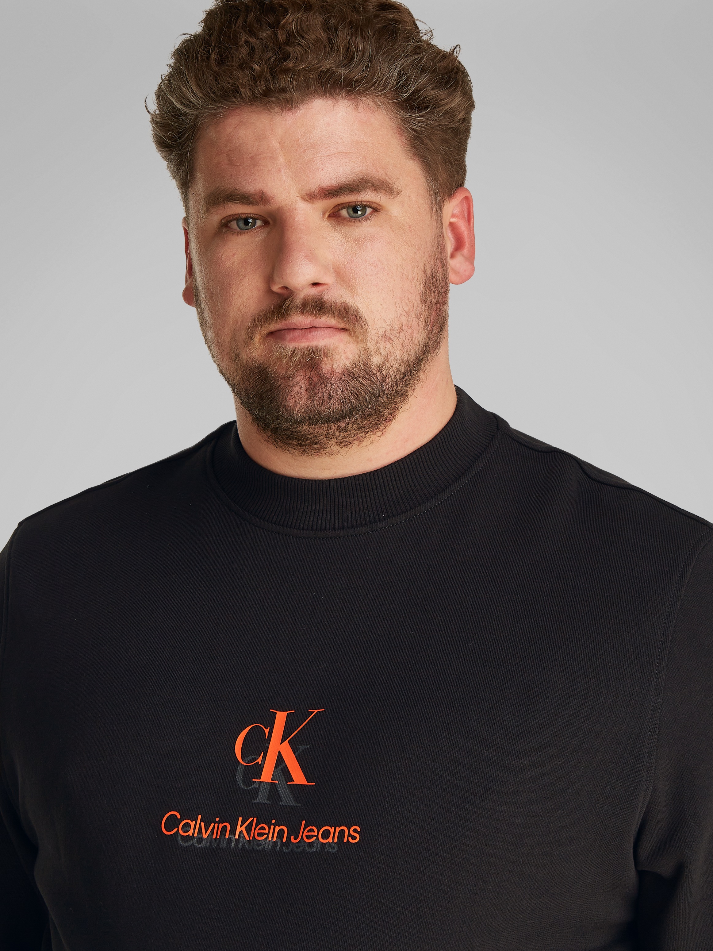 Calvin Klein Jeans Plus Sweatshirt »PLUS SHADOW LOGO CREW NECK«, in großen Größen