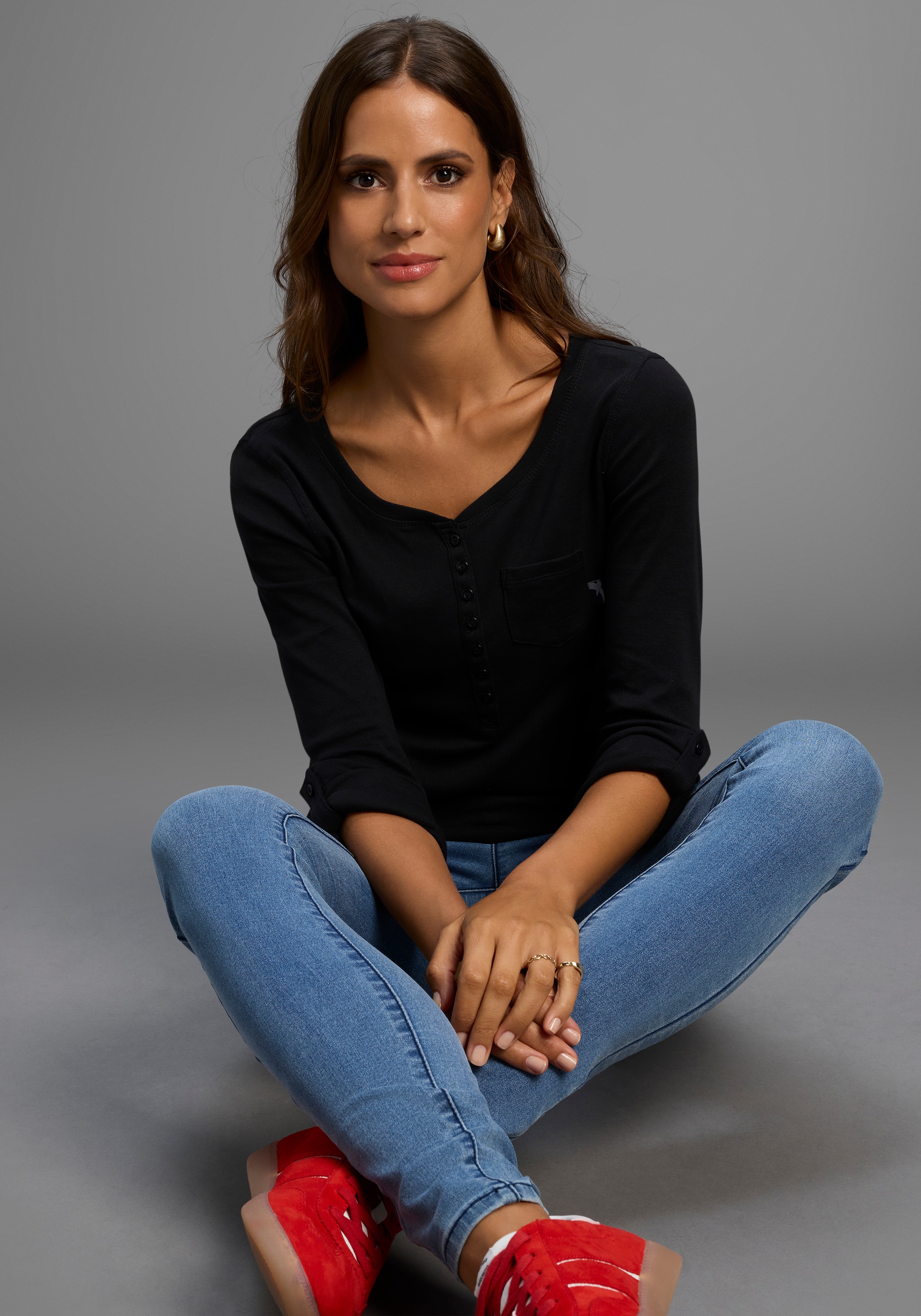 Arizona Langarmshirt sehr figurbetonter Schnitt,  unifarben,  Rundhalsausschnitt