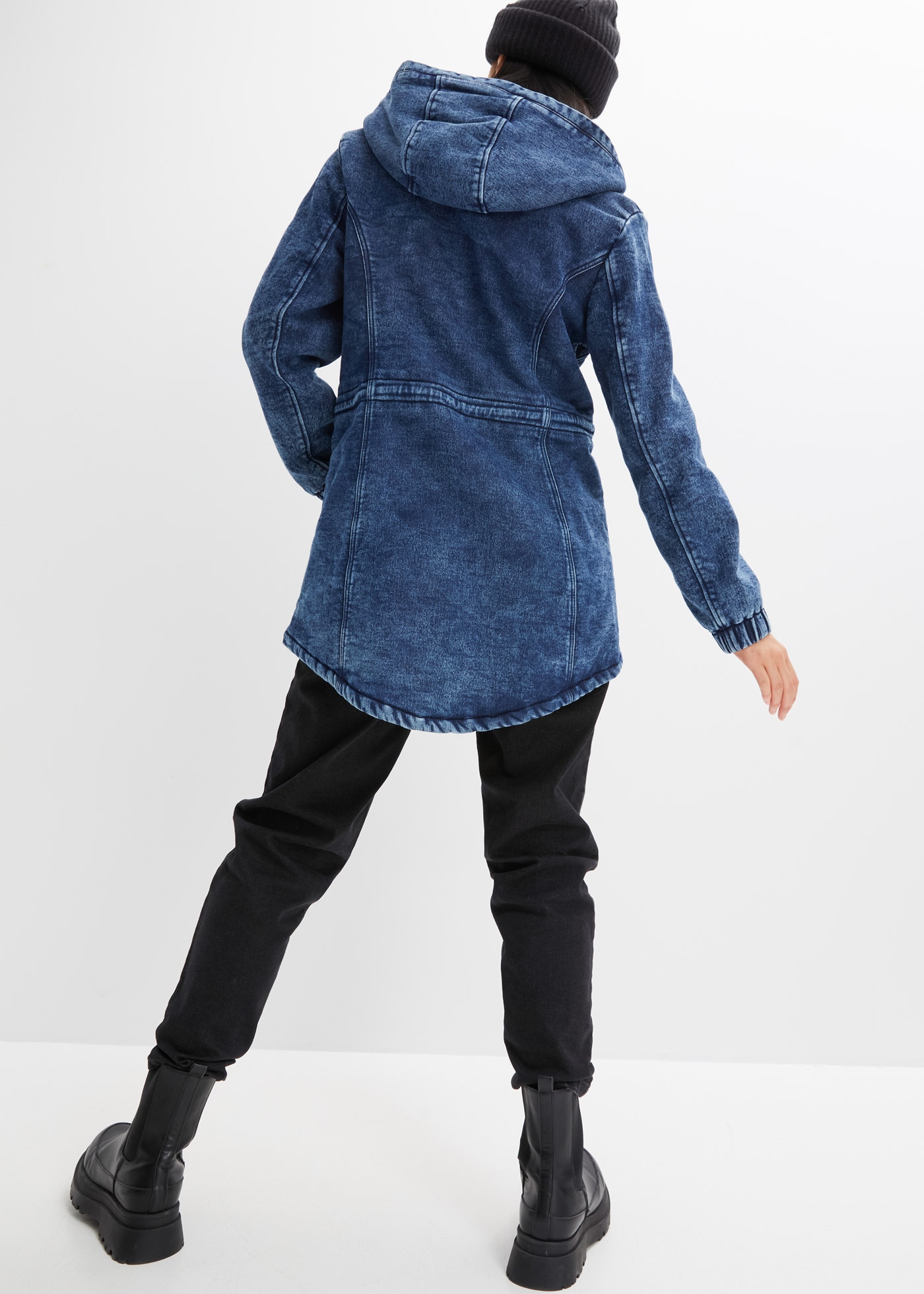 bonprix Parka mit Kapuze lässiger Jeans-Look, mit flauschigem Teddyfell-Futter, mit Kapuze