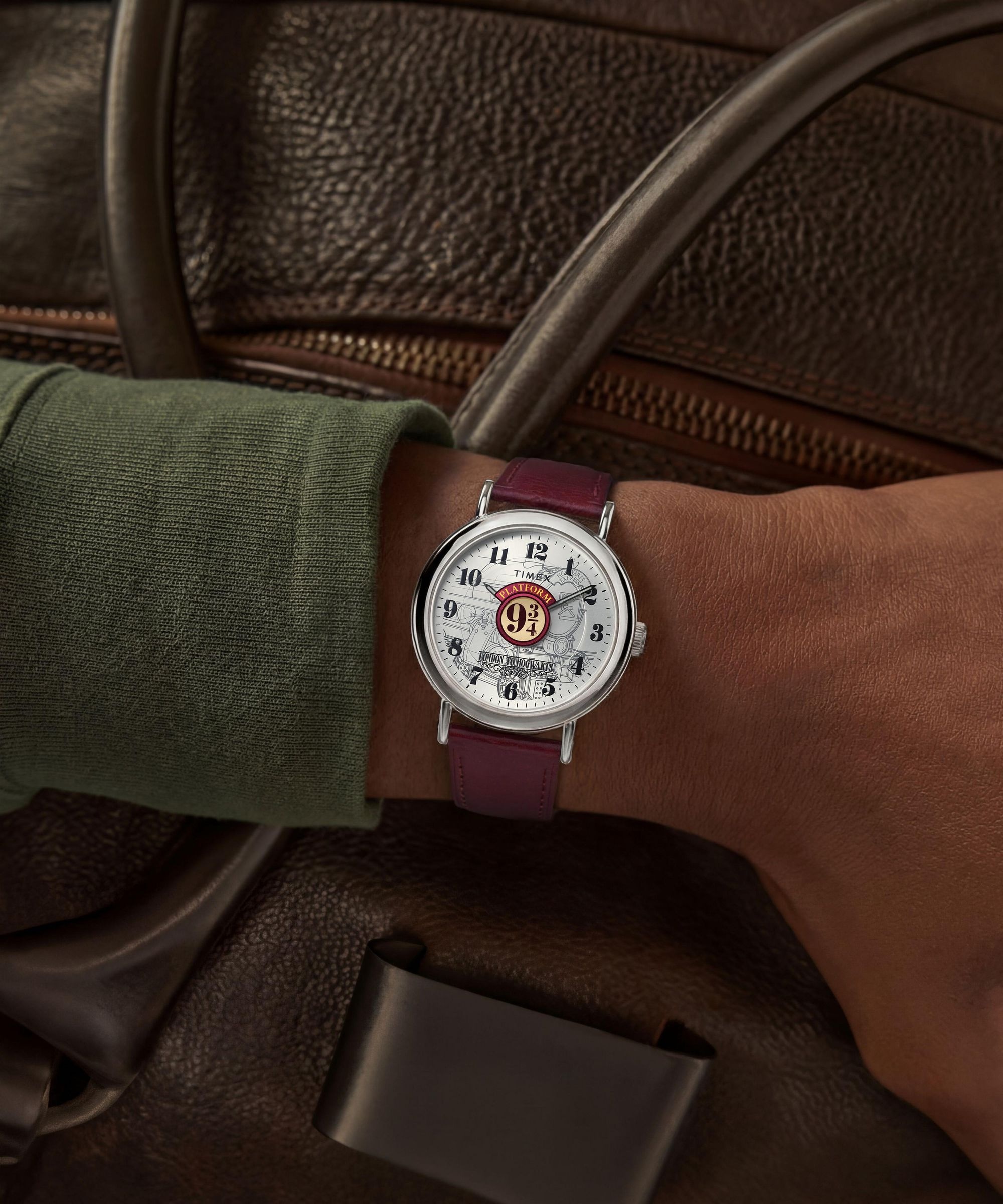 Timex Quarzuhr »Timex x Harry Potter Weekender Platform 9 3/4« Armbanduhr, Damenuhr, Herrenuhr, Lederarmband, analog, Beleuchtung