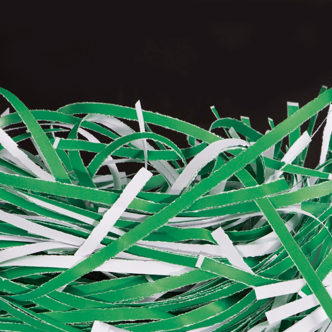 Hama Aktenvernichter »Aktenvernichter Streifenschnitt (Papier + Plastik, Korb, 6 Blatt, P2)«, Mit Papierkorb, 6 mm Schnitzel, Automatik, Rücklauf