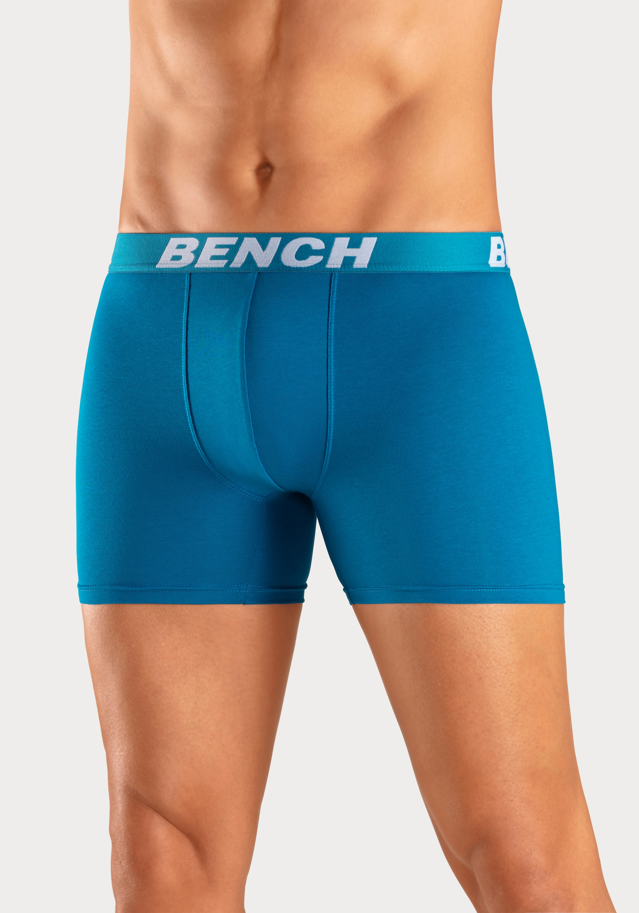 Bench. Boxer »Boxershorts für Herren«, (Packung, 4 St.), Unterhose mit längerer Beinform aus Baumwollmischung