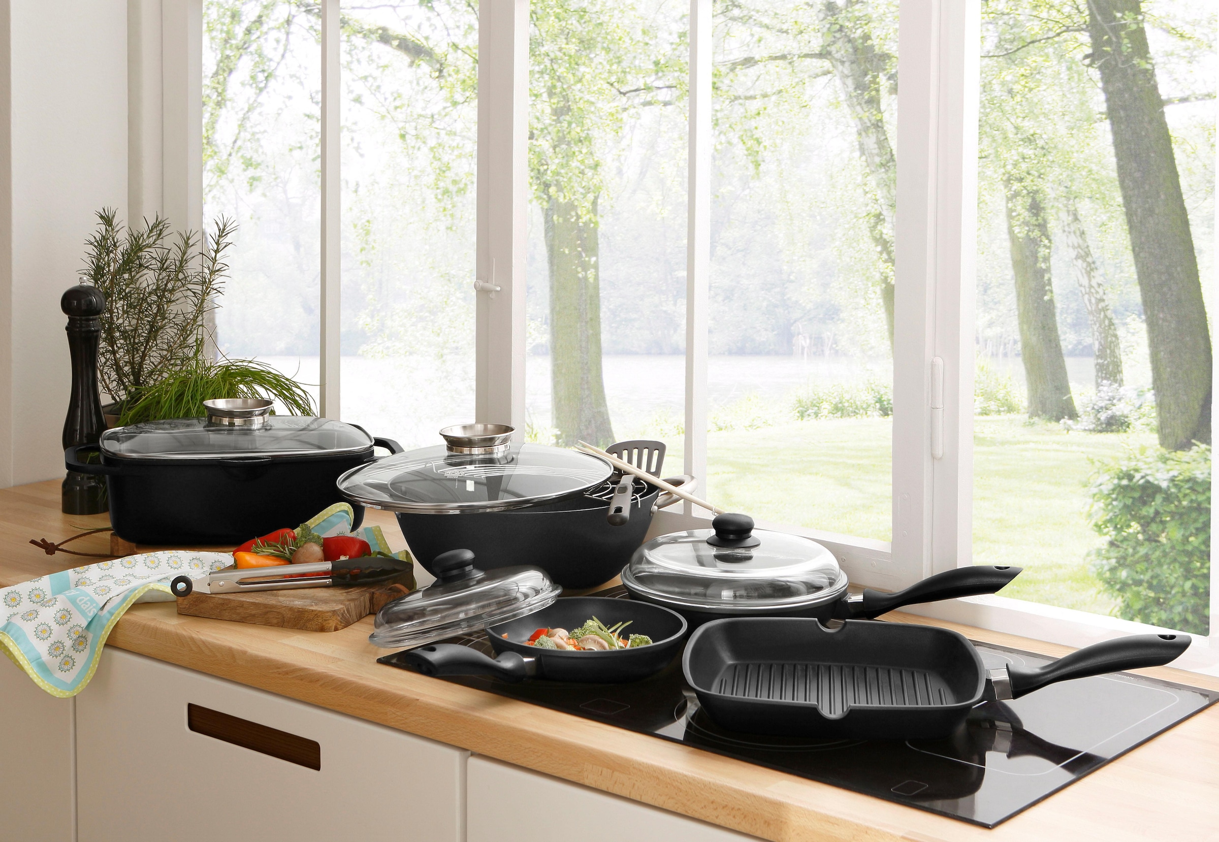 GSW Topf-Set »Gourmet«, kaufen Aluminiumguss, 1 Wok, Bräter, Küchenzange), (Set, (3-tlg. Induktion Pfannen-Set, 1 online tlg., 2 1 8 Glasdeckel