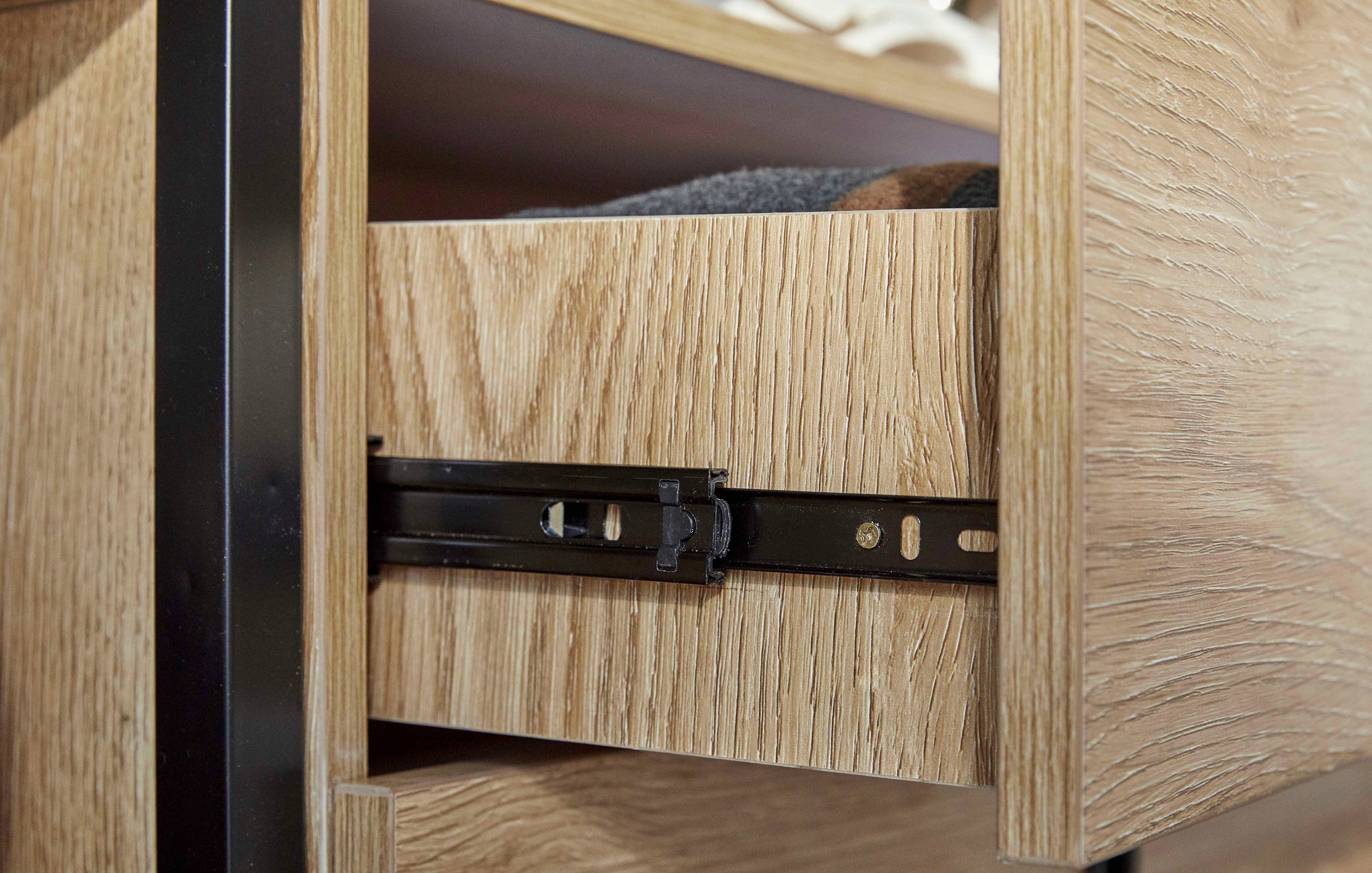 Möbilia Schubkasten Set, 2 Stk. tlg. Griffe und Laufschienen aus Metall