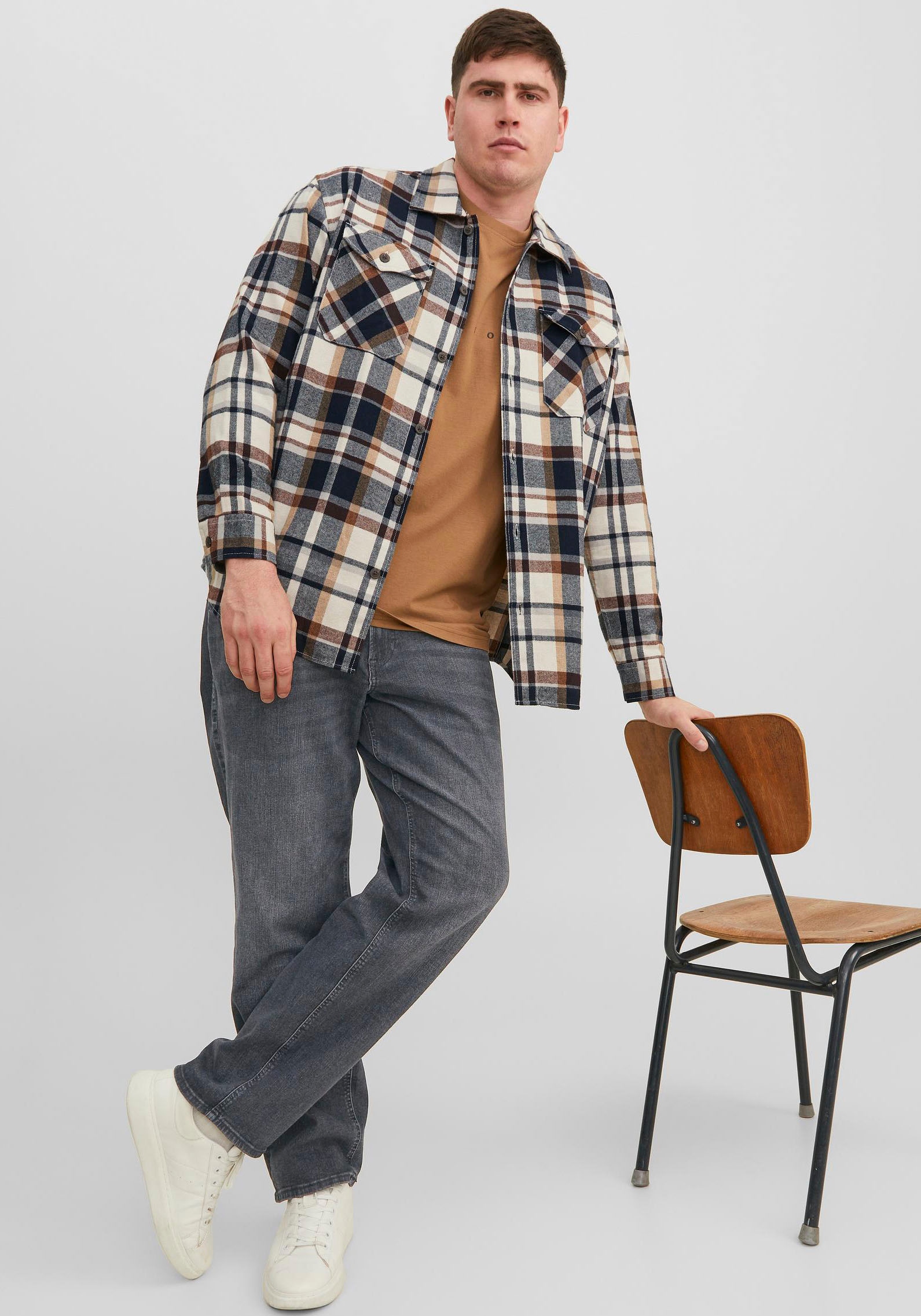 Jack & Jones PlusSize Tapered-fit-Jeans »JJIMIKE JJORIGINAL SQ 223 NOOS PLS«