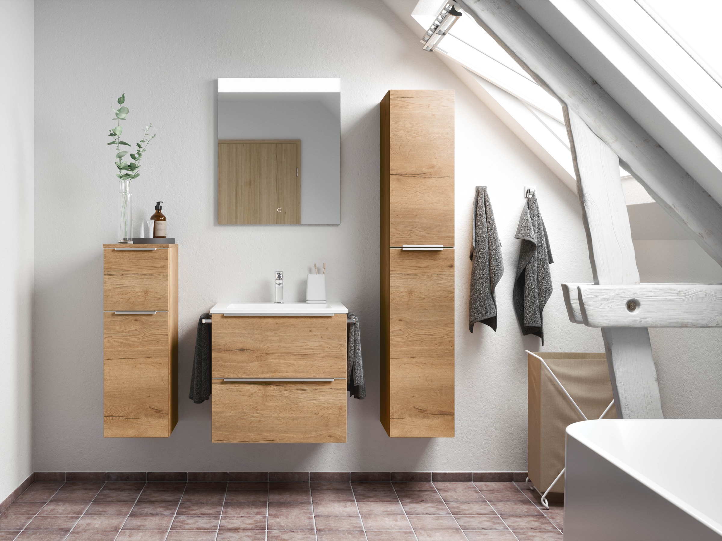 nobilia® Badmöbel-Set »Levere«, (2 St., vormontiert, mit Soft-Close), inkl. Spiegel mit Touch-Sensor, in vier Breiten