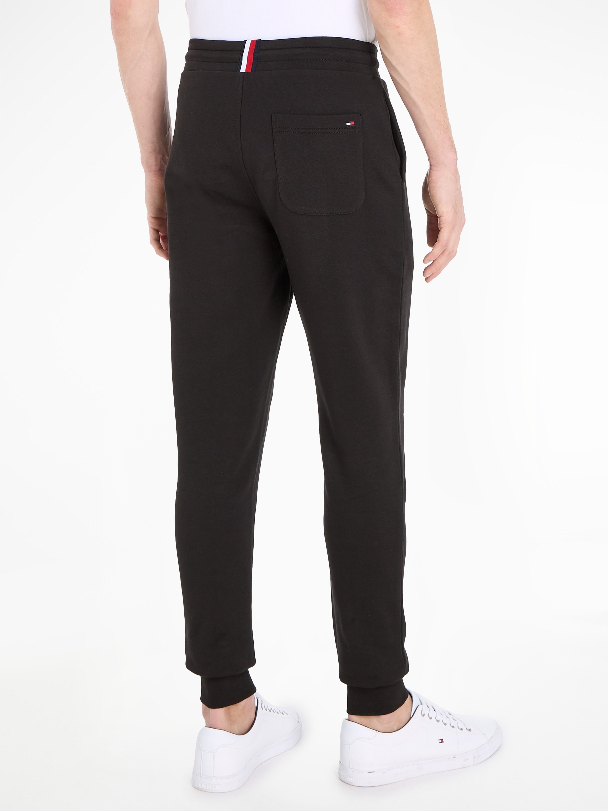 Tommy Hilfiger Sweathose »BASIC BRANDED SWEATPANTS«  mit großem Tommy Hilfiger Schriftzug