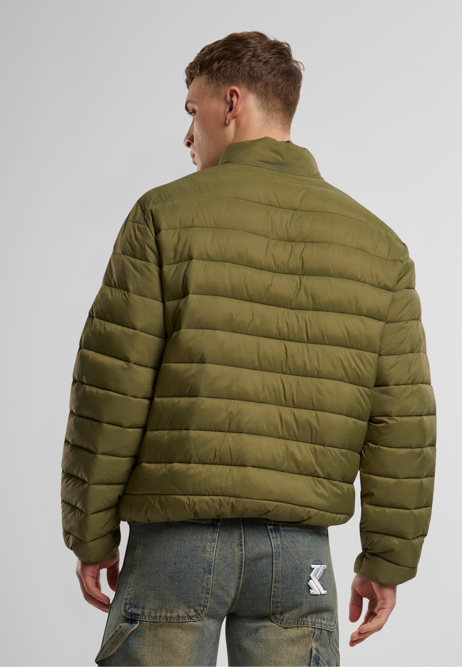 Karl Kani Winterjacke »Karl Kani Karl Kani Sport Patch Light Puffer Jacket« 1 Stk. tlg. ohne Kapuze