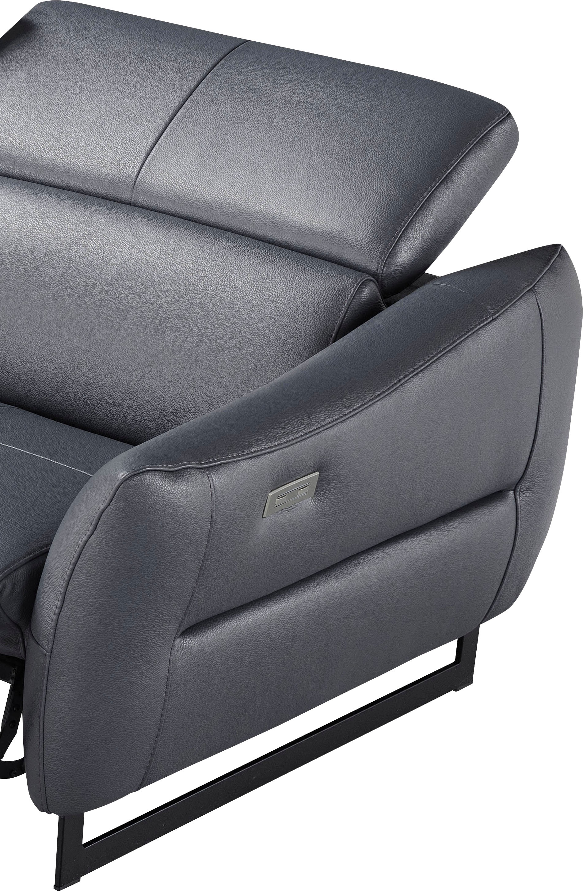 Egoitaliano 2,5-Sitzer »Dafne, elegantes Designsofa mit hohem Sitzkomfort«, mit und ohne elektrischer Relaxfunktion, Kopfteile manuell verstellbar