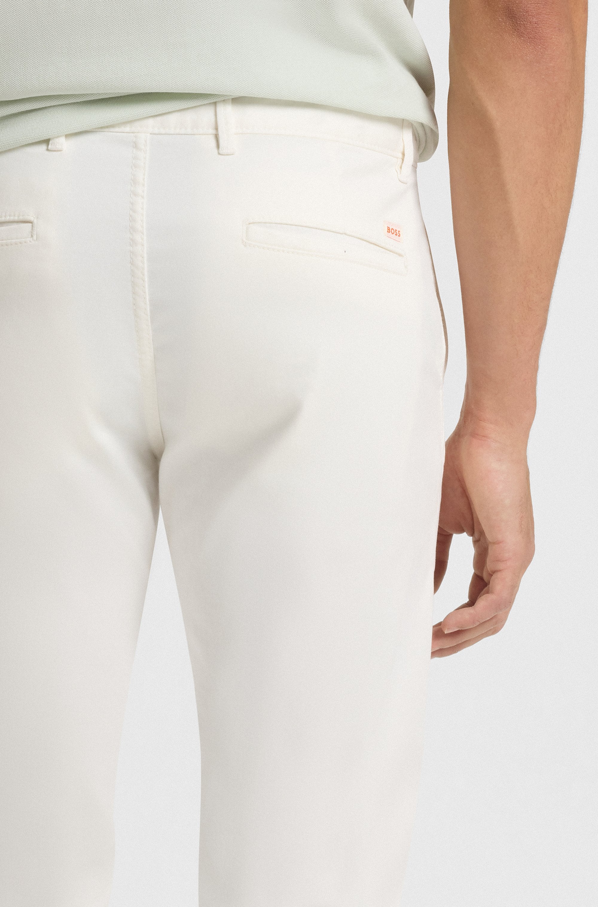 BOSS ORANGE Chinohose »Slim-fit«  Aus komfortabler Stretch-Baumwolle und mit praktischen Gesäßtaschen