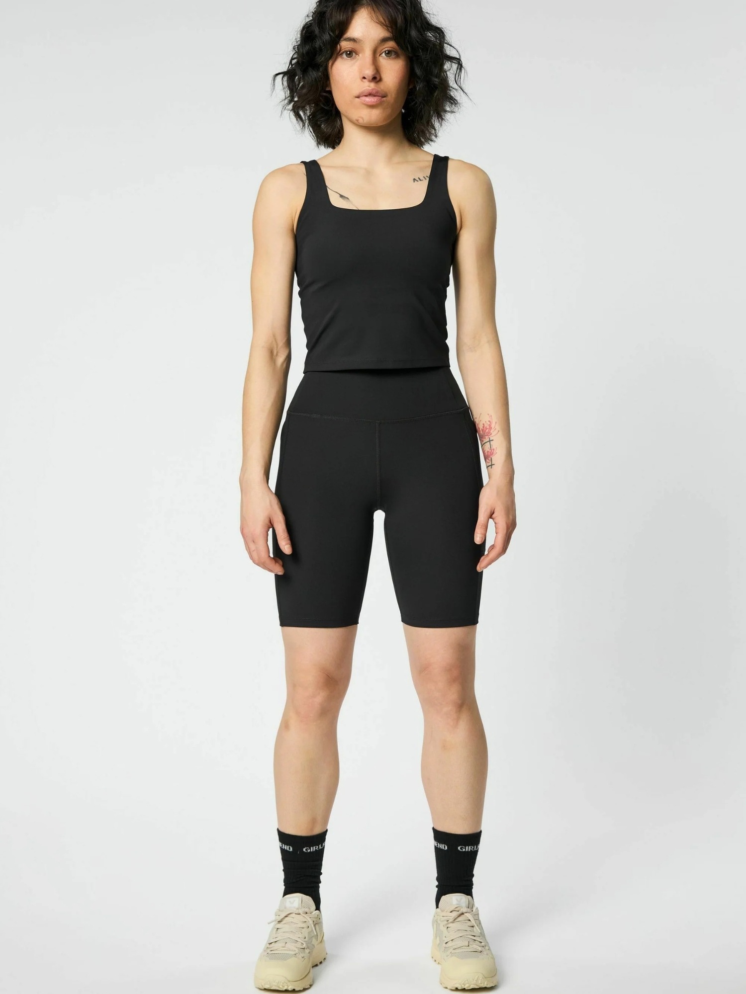 GIRLFRIEND COLLECTIVE Shorts »Girlfriend Collective shorts Pocket«