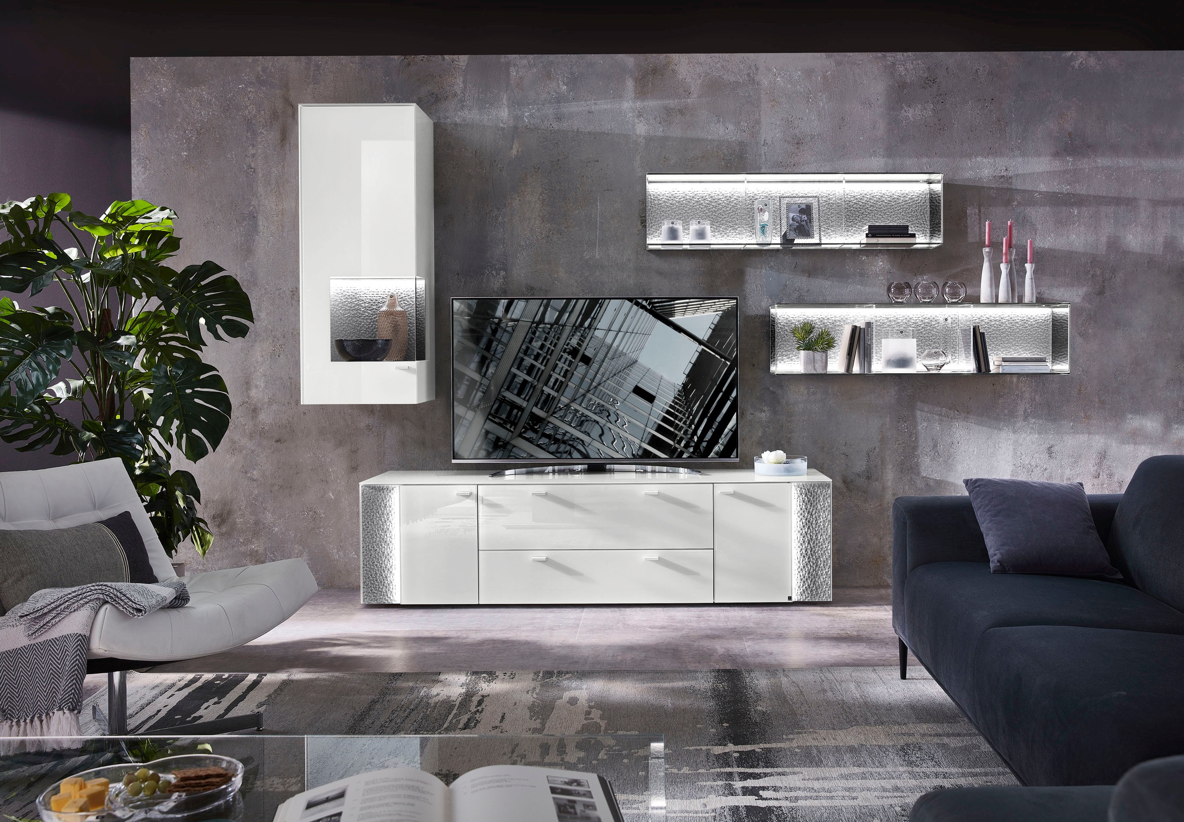 LEONARDO Lowboard »AUREA« mit Pailletten-Akzent, wahlweise mit Beleuchtung Lack weiß/Paillette silber metallic