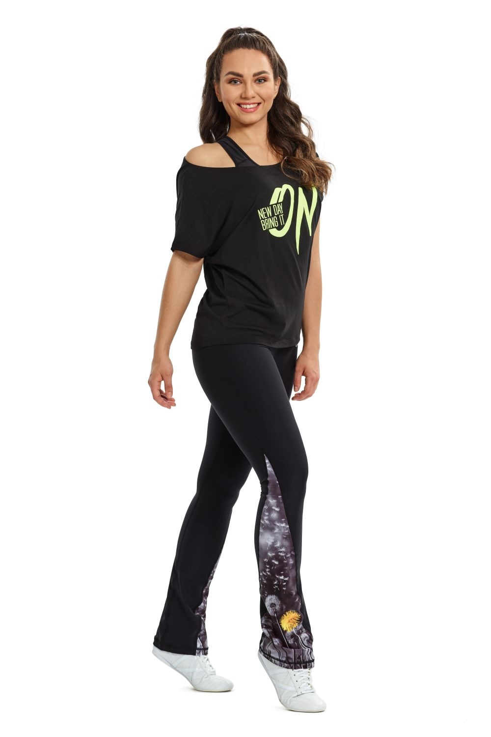 Winshape Oversize-Shirt »MCT002 ultra leicht« mit Neon gelbem Glitzer-Aufdruck