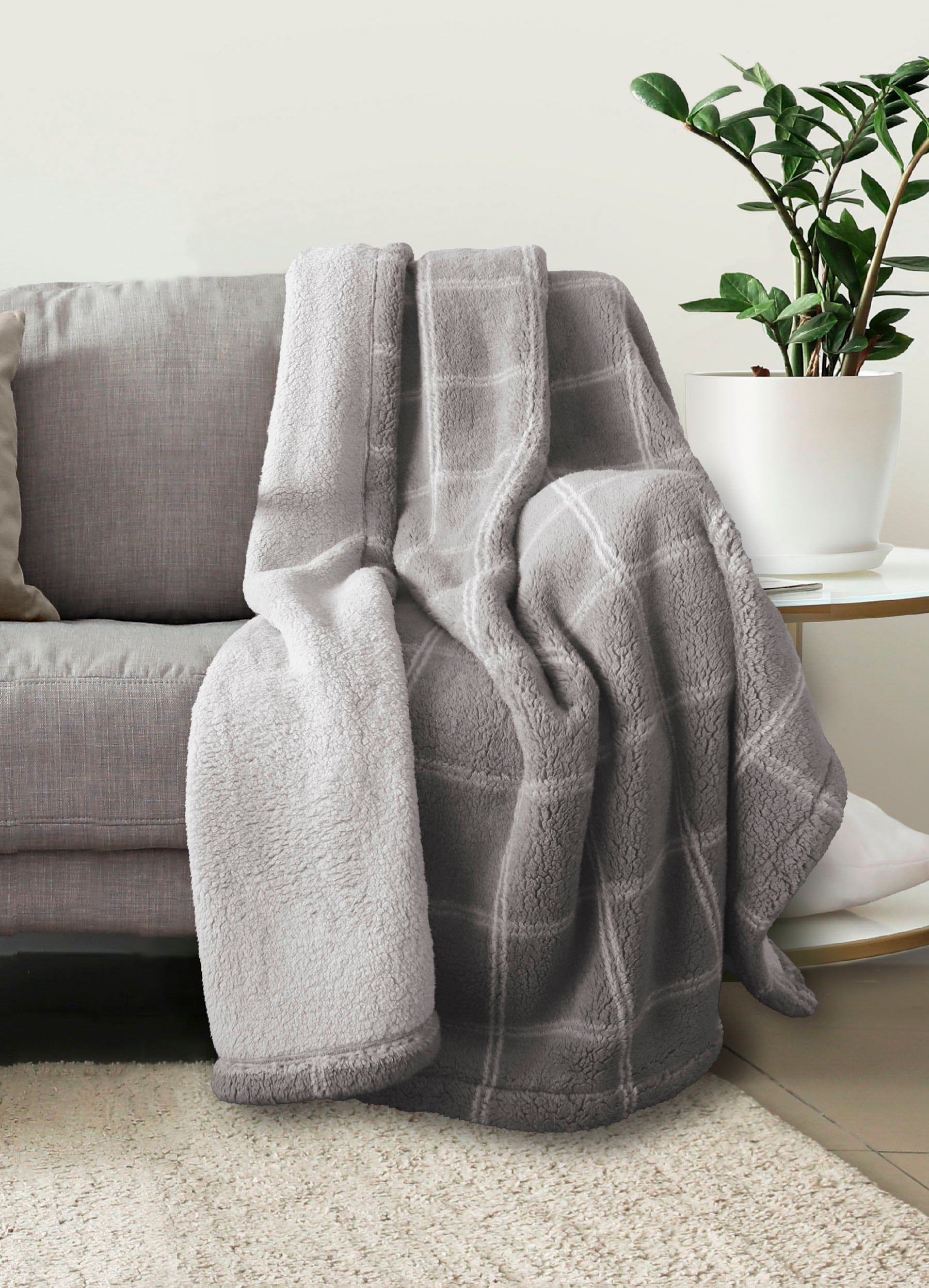 Biberna Tagesdecke »Sherpa«, Wohndecke, Kuscheldecke, superweiche + warme Sherpa Wende-Decke