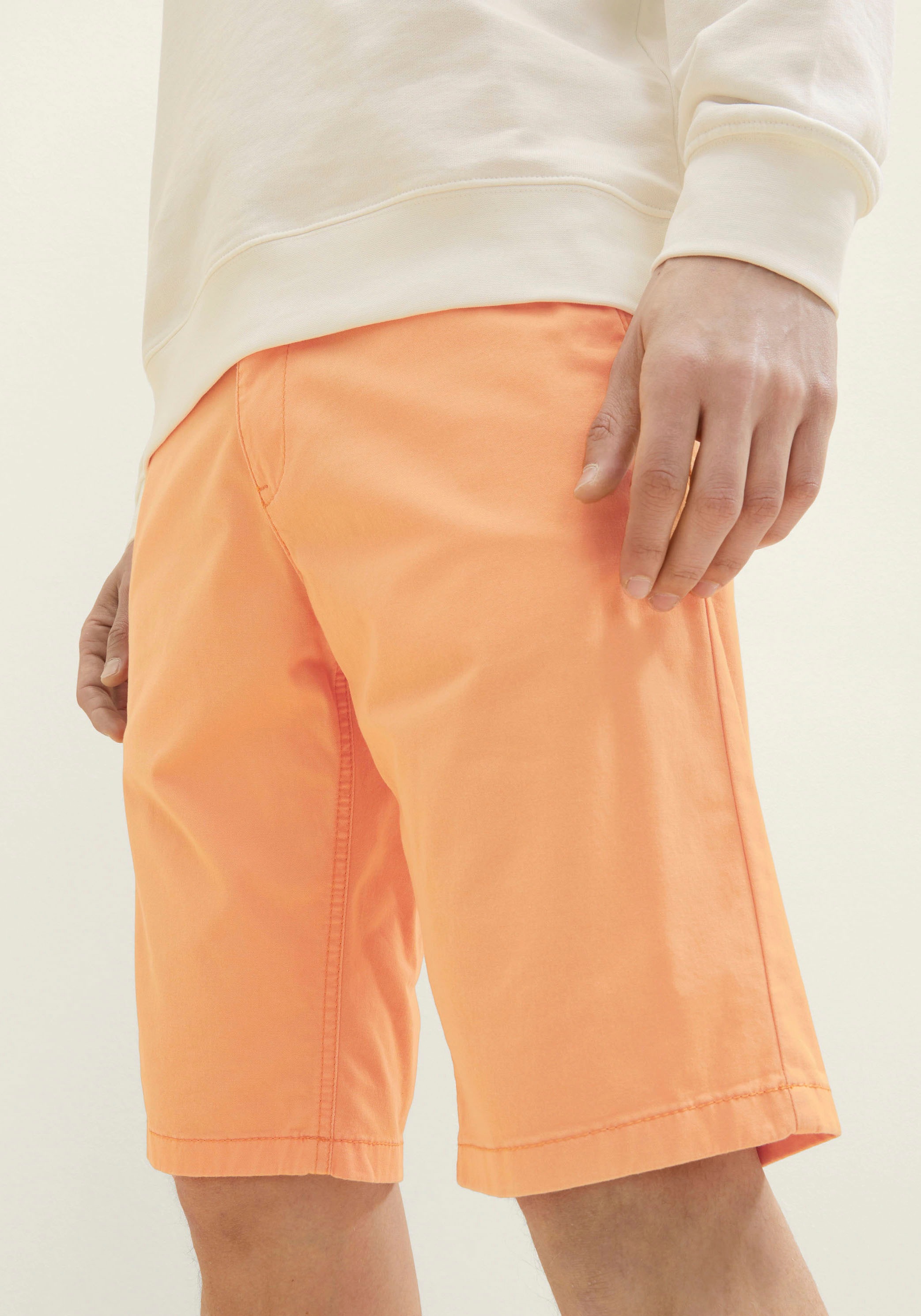 Bild von TOM TAILOR Chinoshorts, im modischen Fit