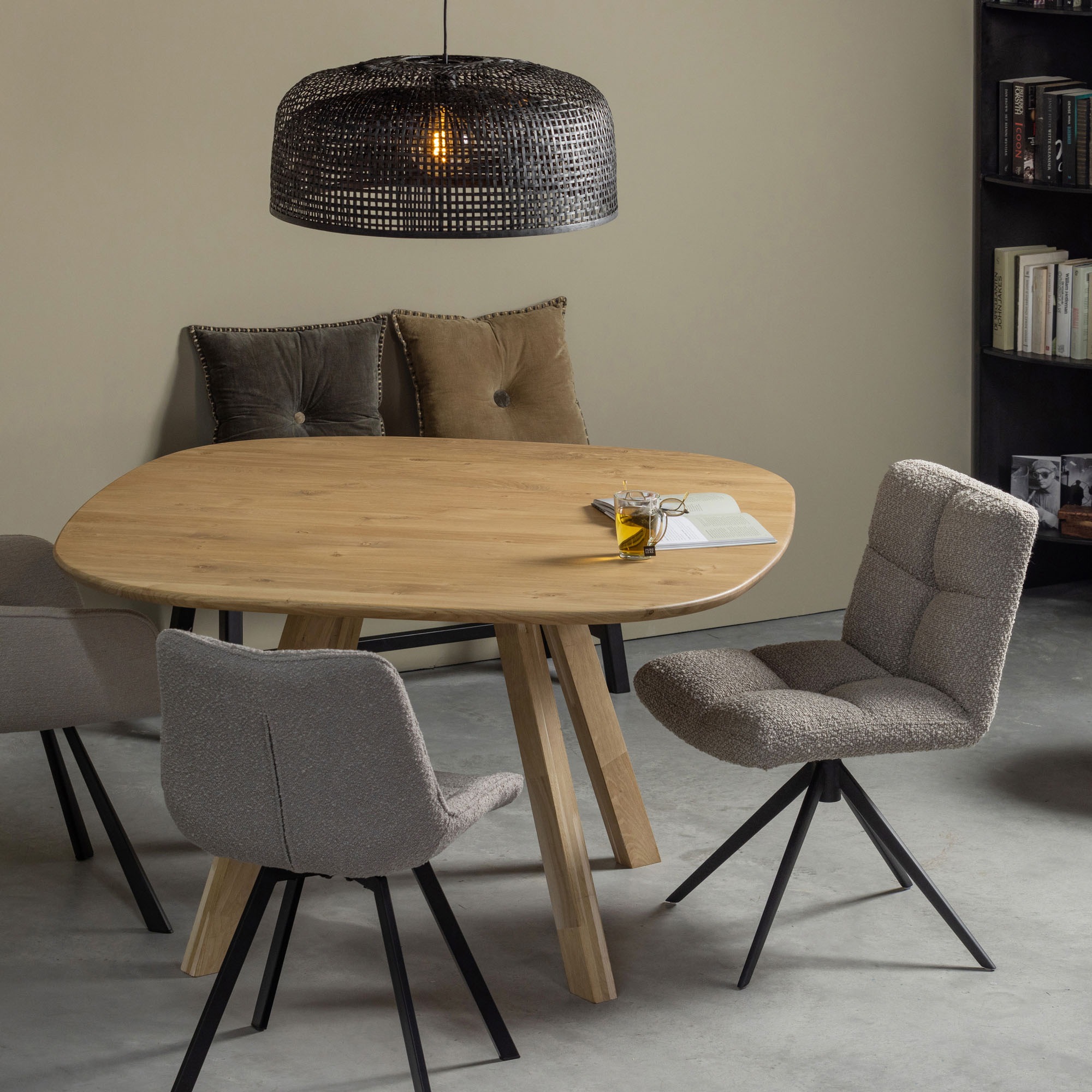 WOOOD Esszimmerstuhl »Juno«, gepolstert mit weichem Bouclé, Höhe 79 cm x Br günstig online kaufen