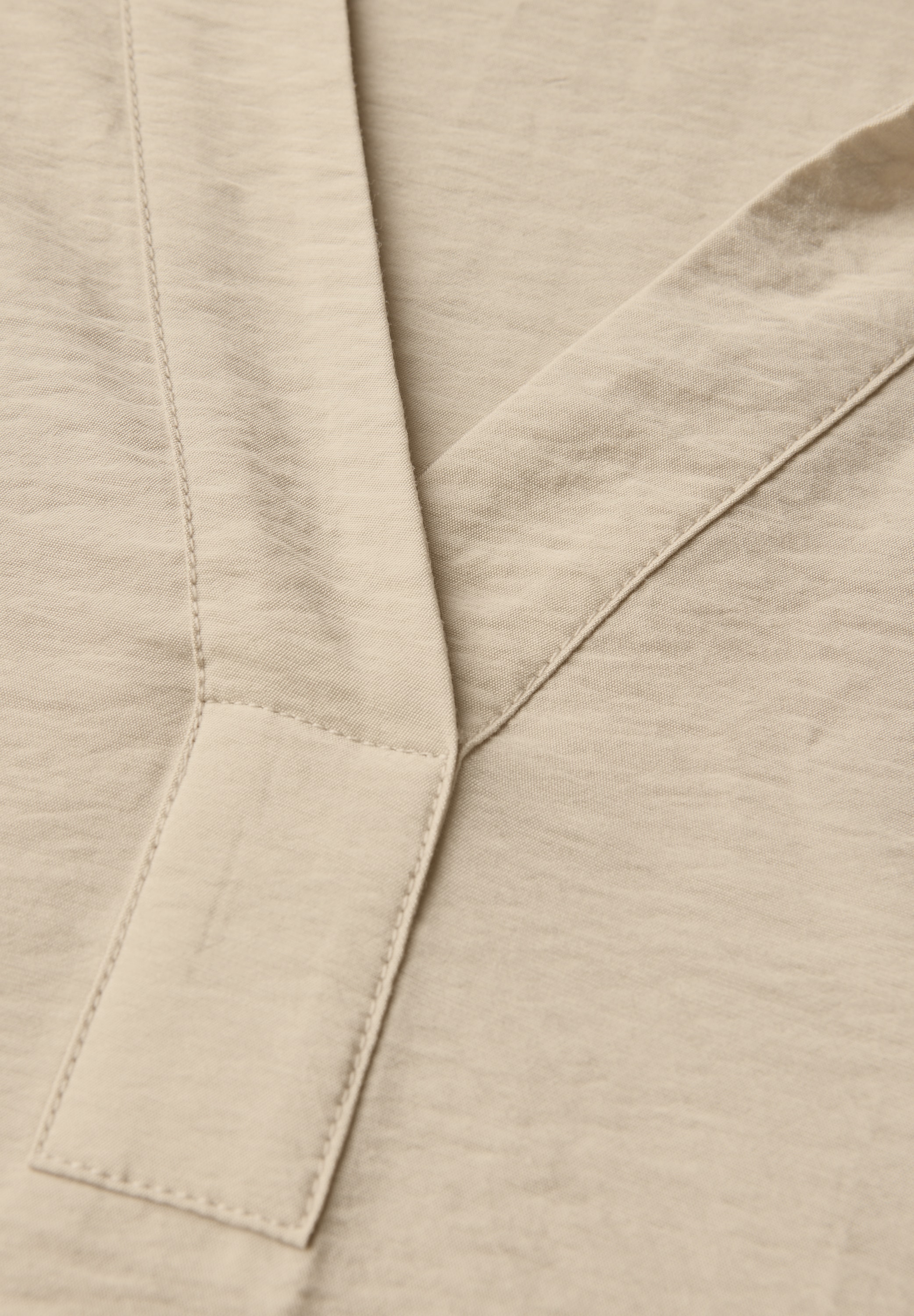 STREET ONE Shirtkleid, mit geschlitztem Ausschnitt