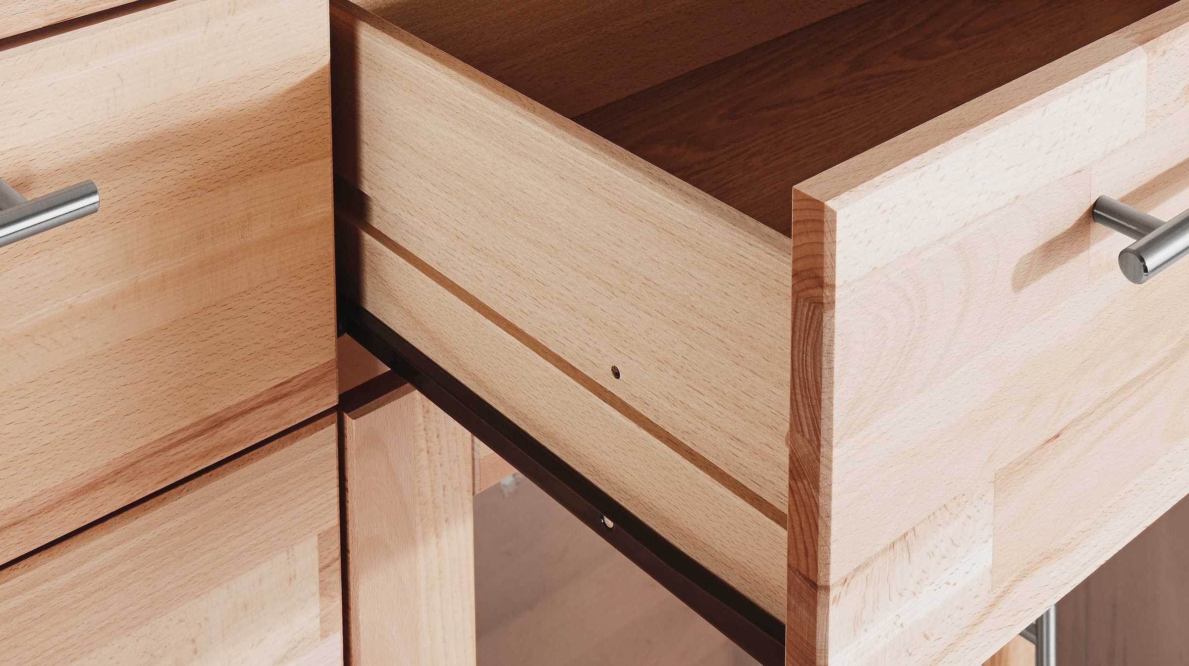 VOGL Möbelfabrik Highboard »Toronto«, opt. Glastüren, teilmassiv, Rahmenoptik, Made in Germany