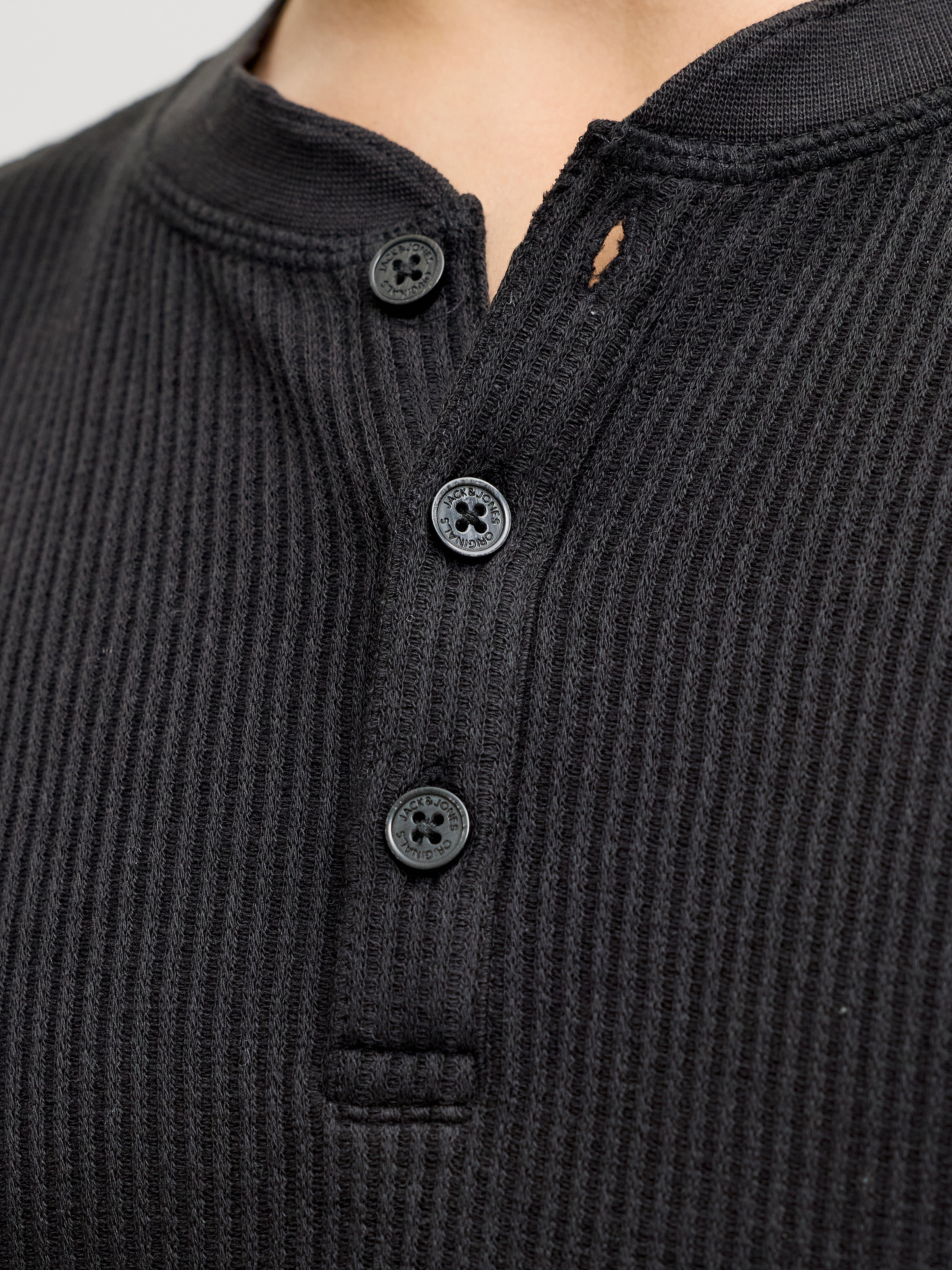 Jack & Jones Langarmshirt »JORCHAMBERI HENLEY LS TEE« Baumwollmischung, regular fit
