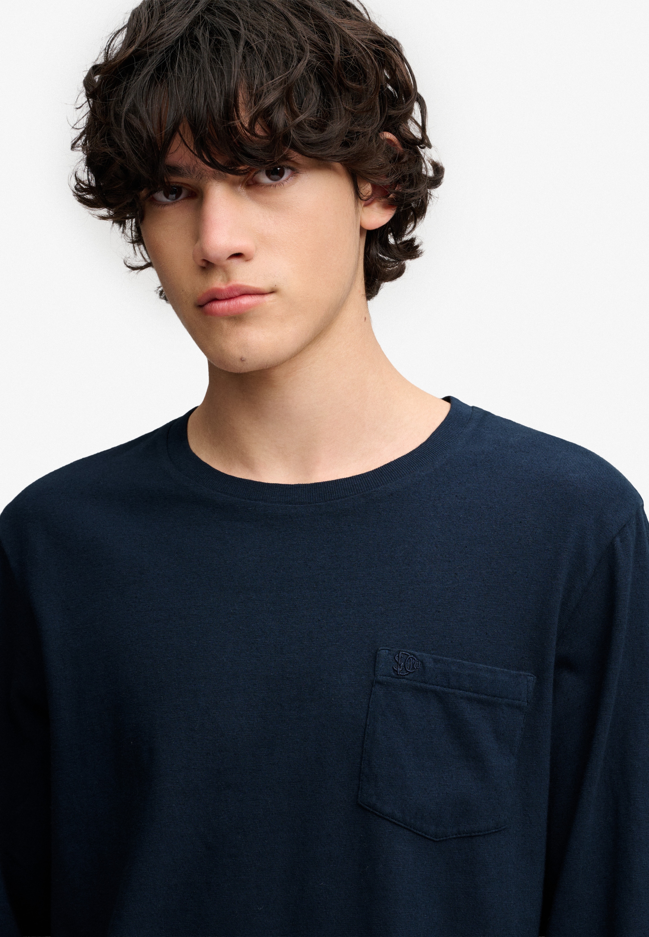 Superdry Langarmshirt »COTTON LINEN L/S POCKET TOP« aus Baumwolle und Leinen, Relaxed Fit, mit Rundhalsausschnitt