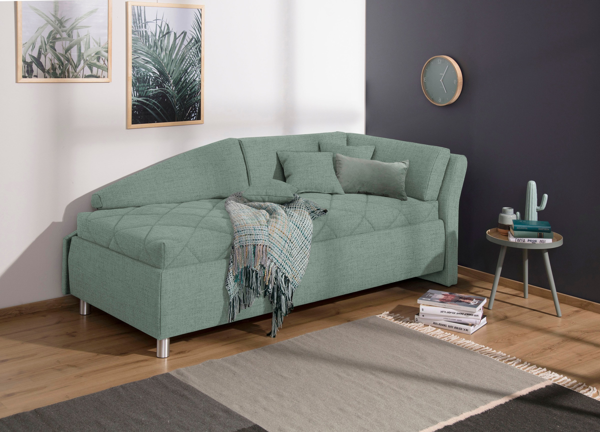 alina Schlafsofa »Lindsay«, Bettkasten, Zierkissen-Set aus: 2 Stk. 40x40cm, 1 Stk. 30x30cm