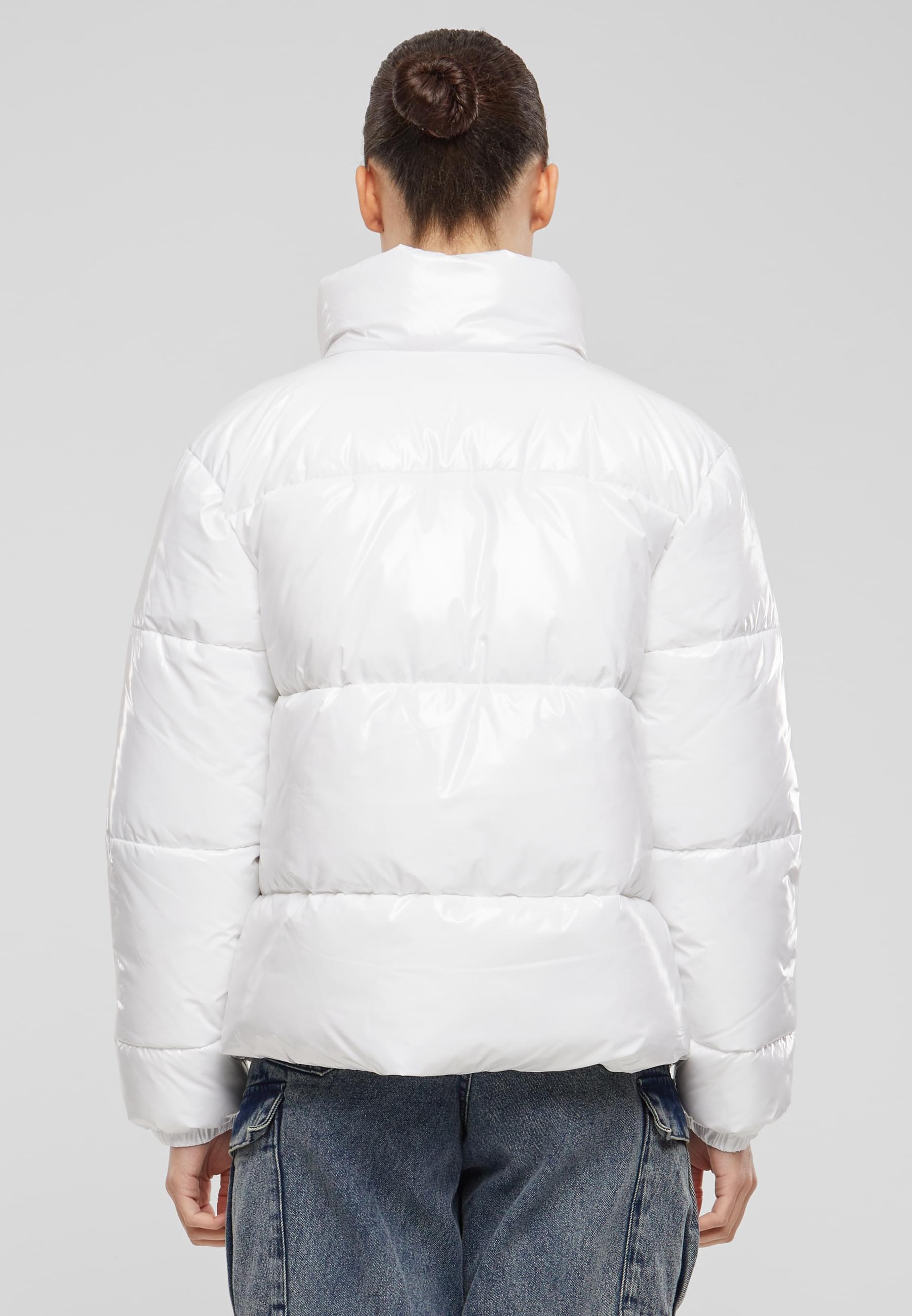 URBAN CLASSICS Winterjacke »Urban Classics Ladies Recycled Short Shiny Puffer Jacket« 1 Stk. tlg. ohne Kapuze