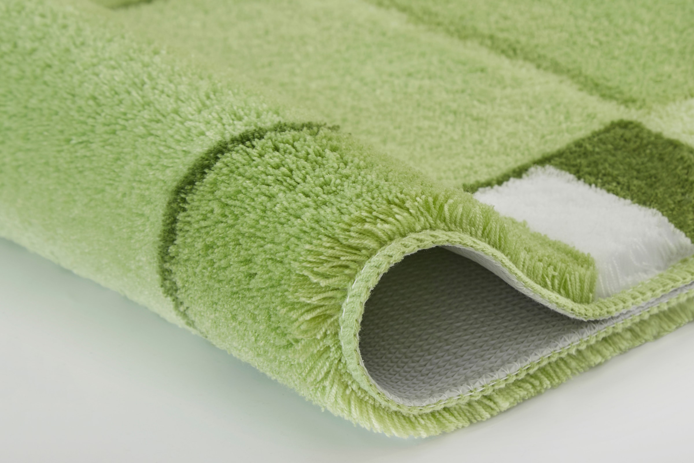 Kleine Wolke Badematte »Padova«, rutschhemmend beschichtet, fußbodenheizungsgeeignet, Badteppich, modernes Design, waschbar