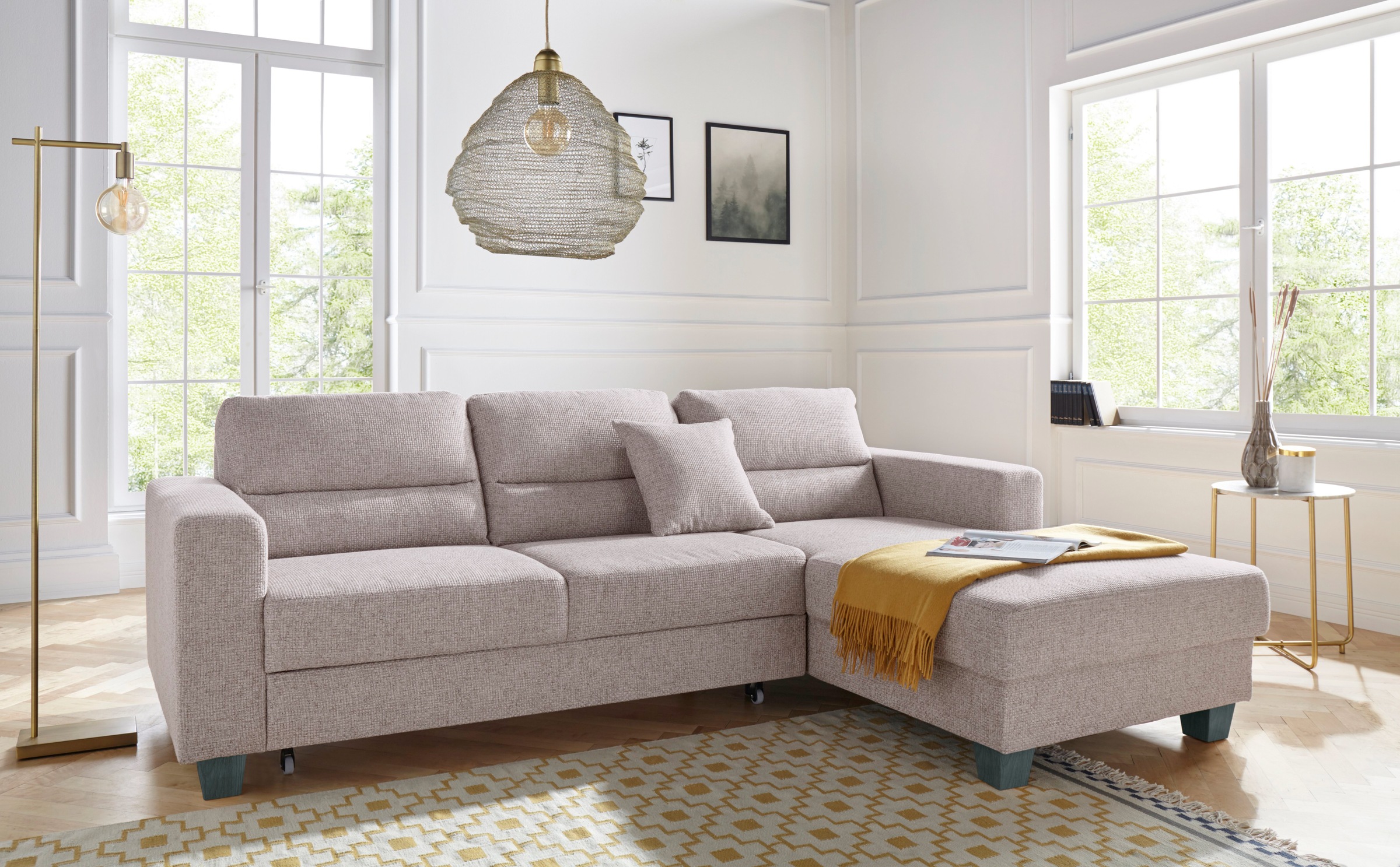 TRENDMANUFAKTUR Ecksofa »Chamber, zeitlos und modern, bequem mit hohem Sitzkomfort, L-Form«, inklusive einer Kopfstütze, wahlweise mit Schlaffunktion