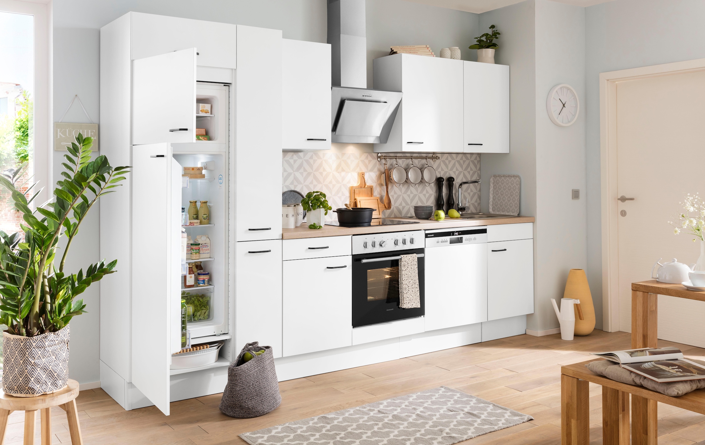 OPTIFIT Apothekerschrank »Elga«, mit Soft-Close-Funktion, höhenverstellbaren Füßen, Breite 30 cm