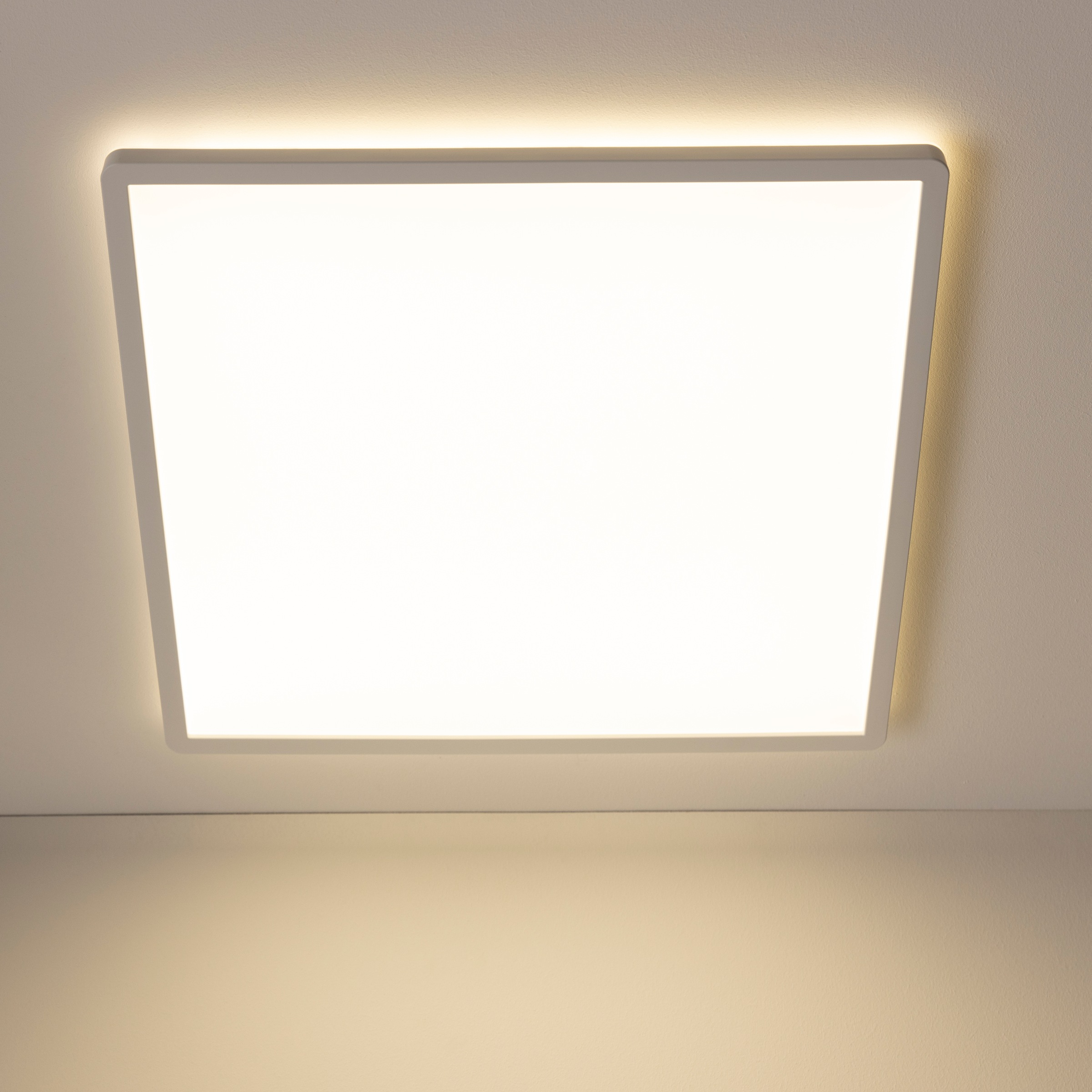 BreLight LED Deckenleuchte »Tanida« LED-Modul 1 Stk. warmweiß - kaltweiß 42 x 42 cm, LED, 3200 lm, 3000-6500 K, CCT, dimmbar, weiß
