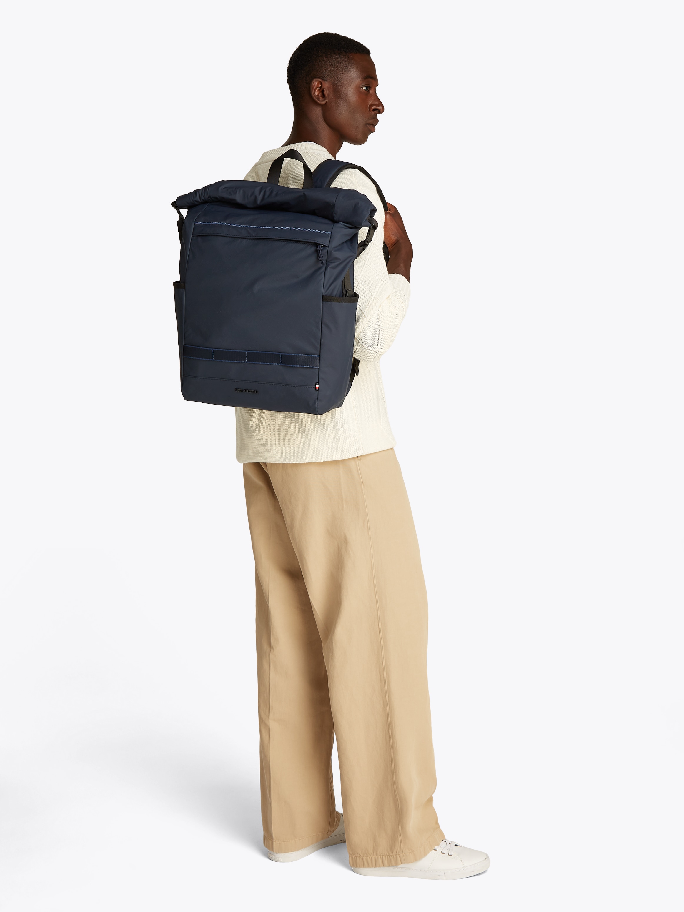 Tommy Hilfiger Freizeitrucksack »TH COLOUR ROLLTOP BACKPACK«, Men Reiserucksack, Travelbag mit praktischen Seitentaschen