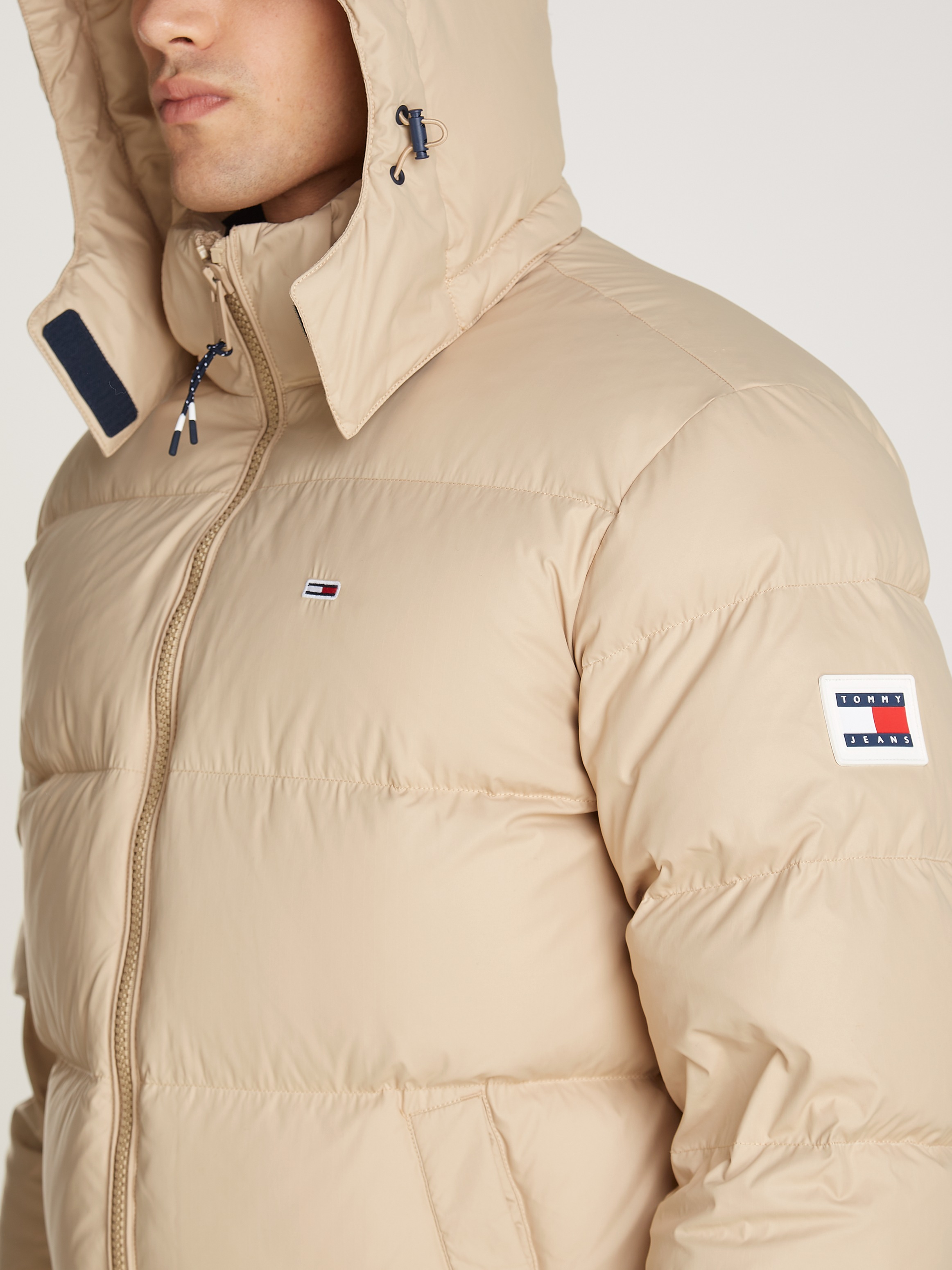 Tommy Jeans Steppjacke »TJM ESSENTIAL DOWN PARKA«, mit Kapuze, mit Kapuze