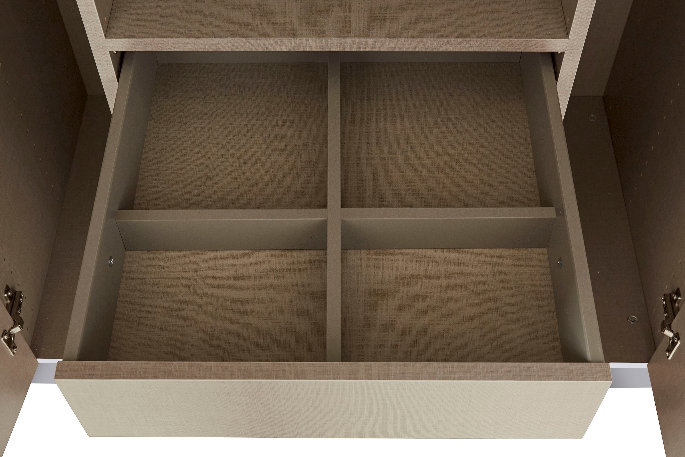rauch Drehtürenschrank »Kleiderschrank Schrank Garderobe TOPSELLER OTELI inkl. Inneneinteilung«, mit 3 Innenschubladen extra Böden optional mit Spiegel MADE IN GERMANY