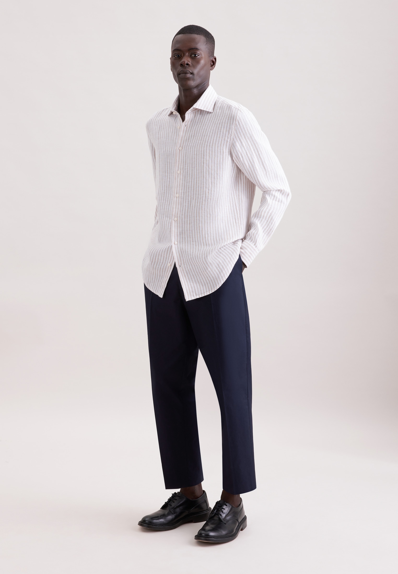 seidensticker Leinenhemd »Schwarze Rose« Shaped 1/1 Kentkragen Gestreift